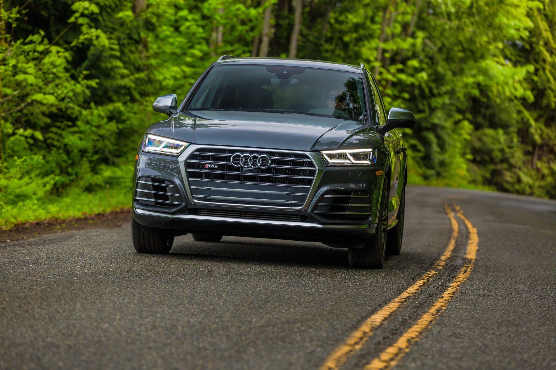2018 Audi SQ5 front