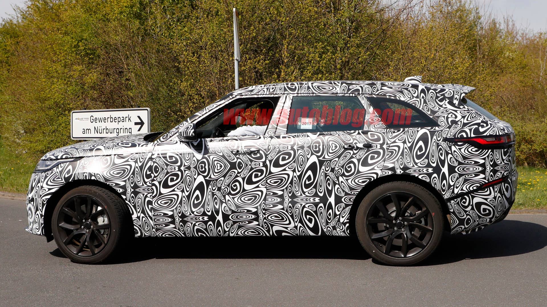 2019 Land Rover Range Rover Velar SVR