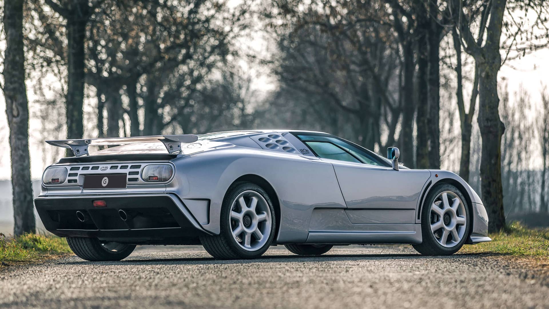 Bugatti EB110 SS