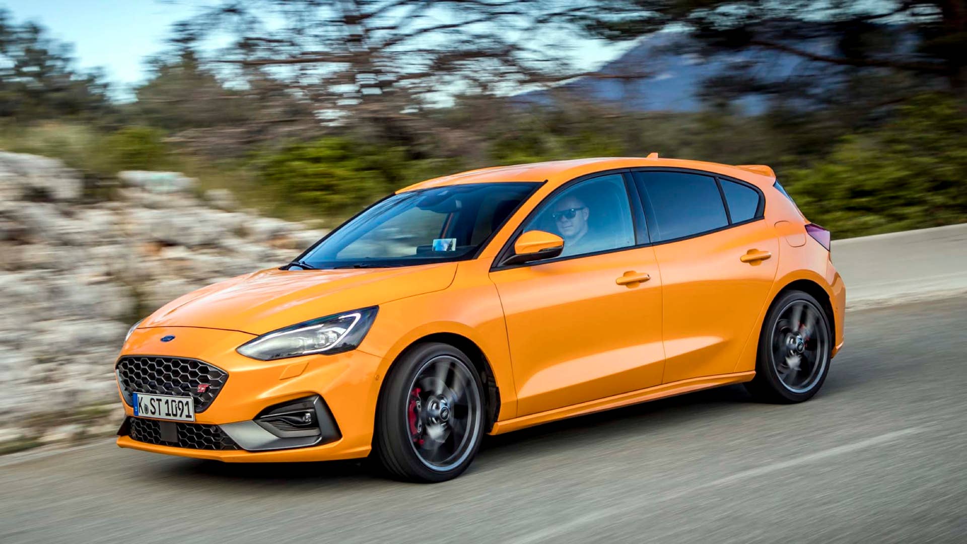 2020 Ford Focus ST Fury Orange hatchback