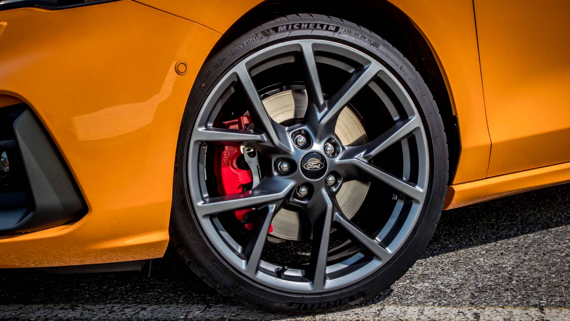 2020 Ford Focus ST Fury Orange hatchback