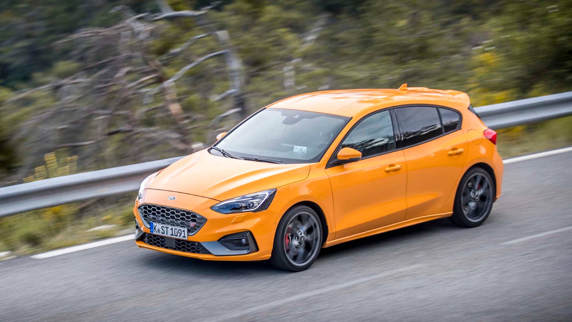 2020 Ford Focus ST Fury Orange hatchback