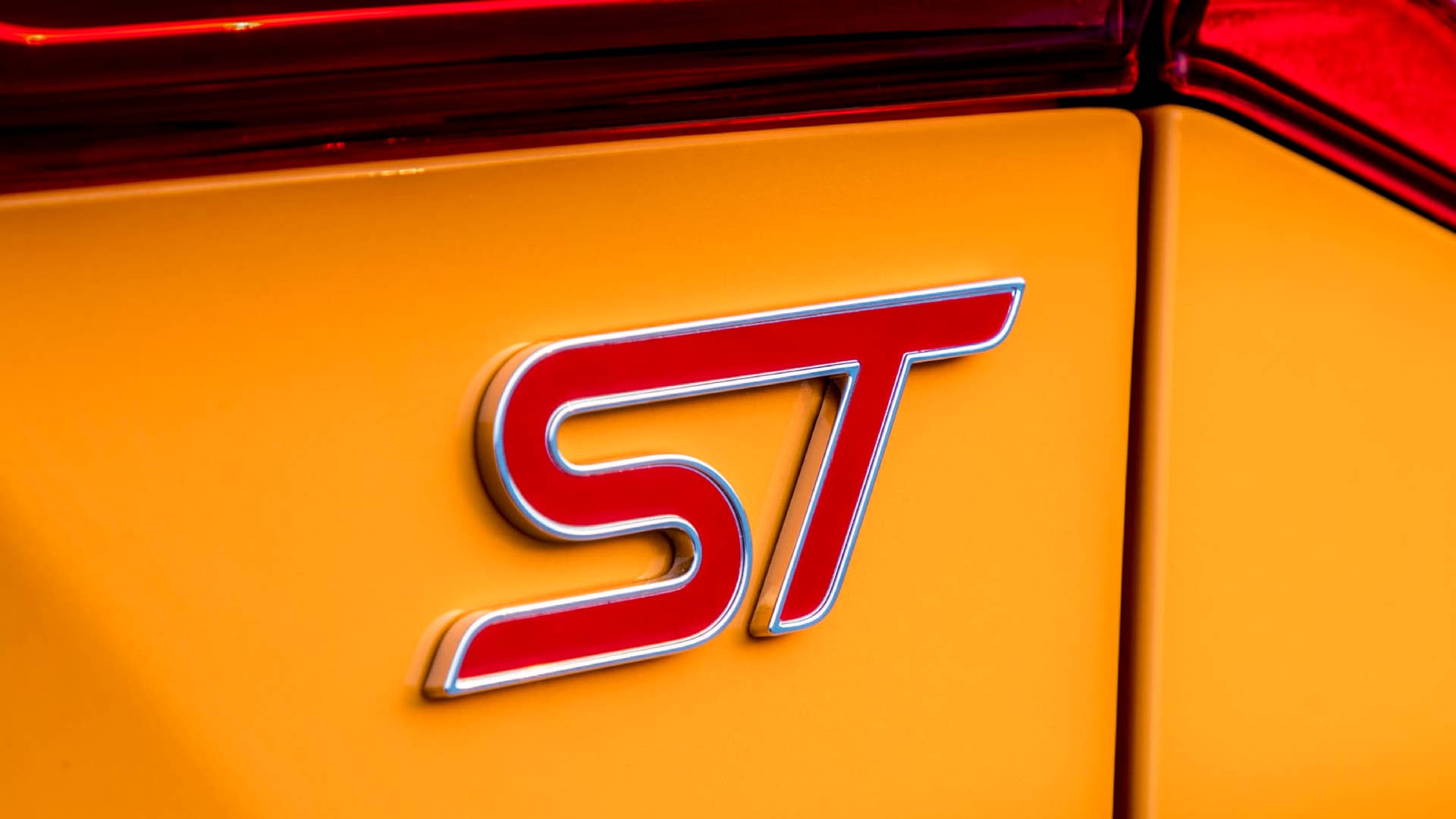 2020 Ford Focus ST Fury Orange hatchback
