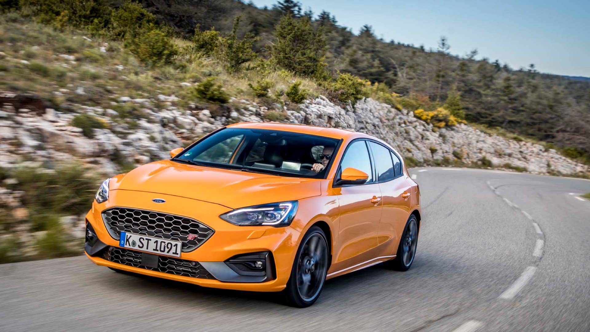 2020 Ford Focus ST Fury Orange hatchback
