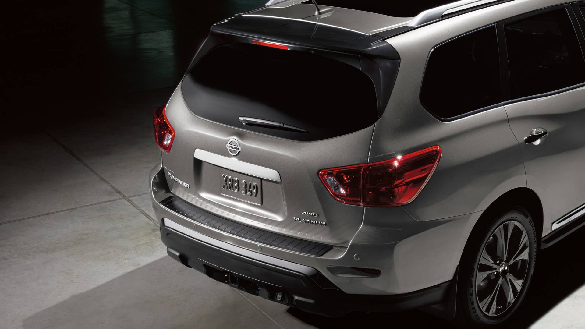 2017 Nissan Pathfinder Midnight