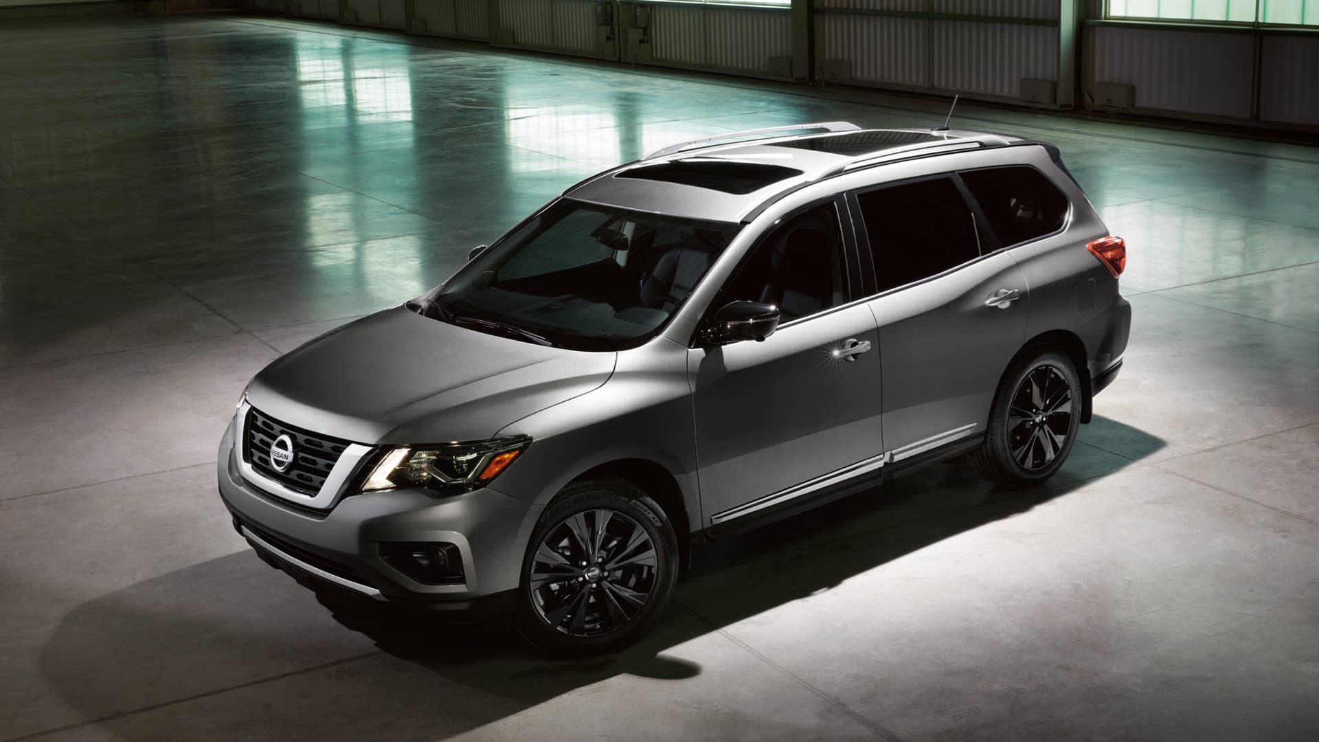 2017 Nissan Pathfinder Midnight