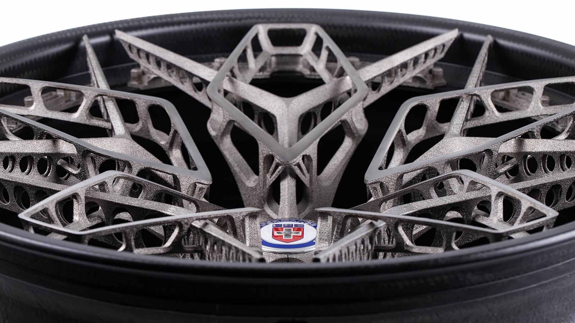 HRE3D+V2