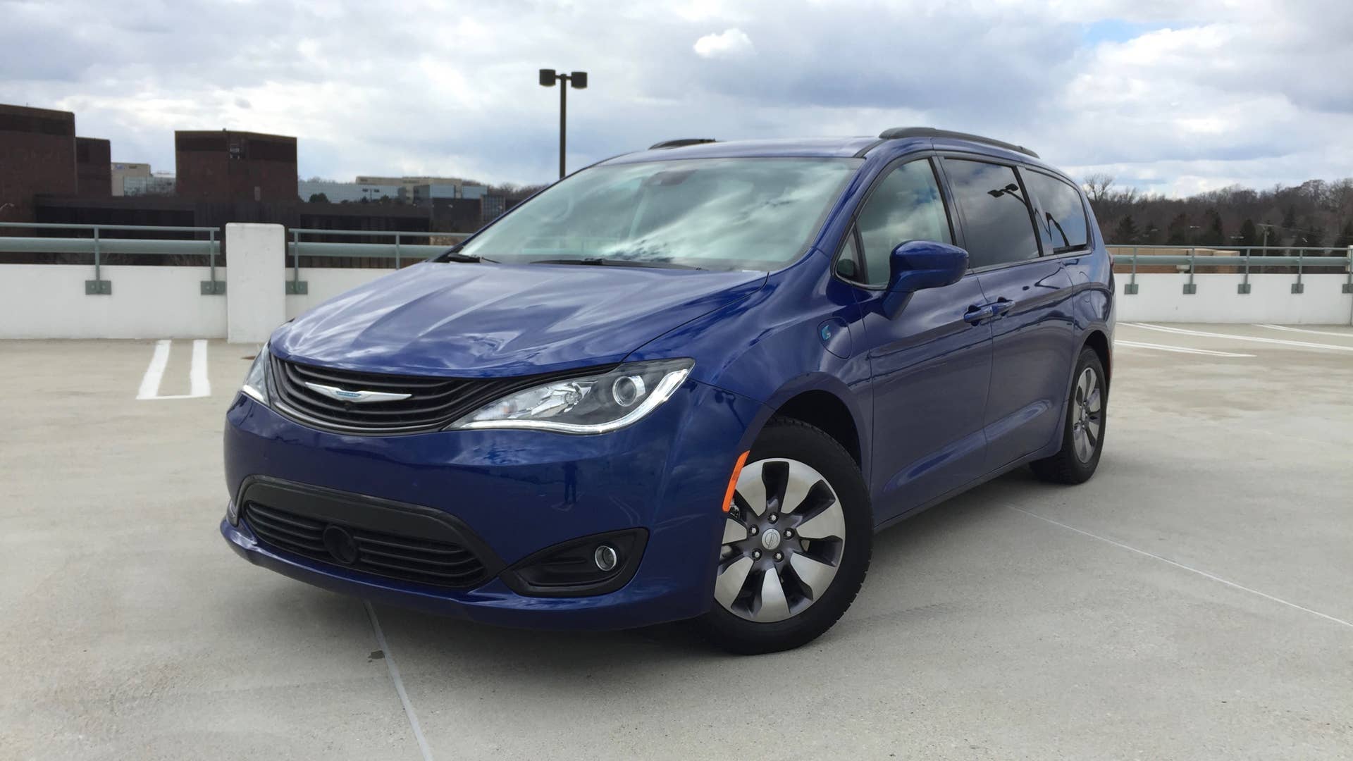 2018 Chrysler Pacifica Hybrid long-term tester