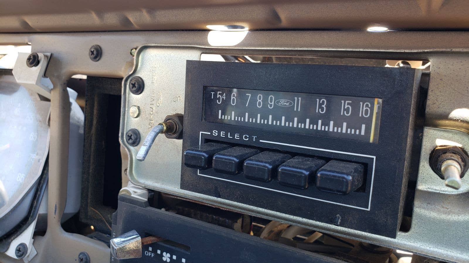 Junked 1984 Ford Ranger Explorer