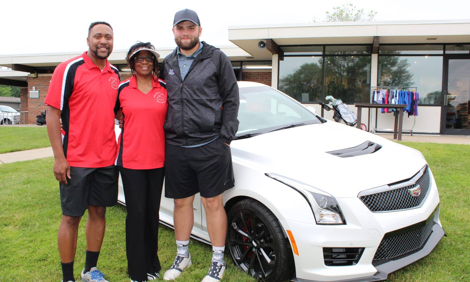 A high-schooler hit a hole in one and won a car.