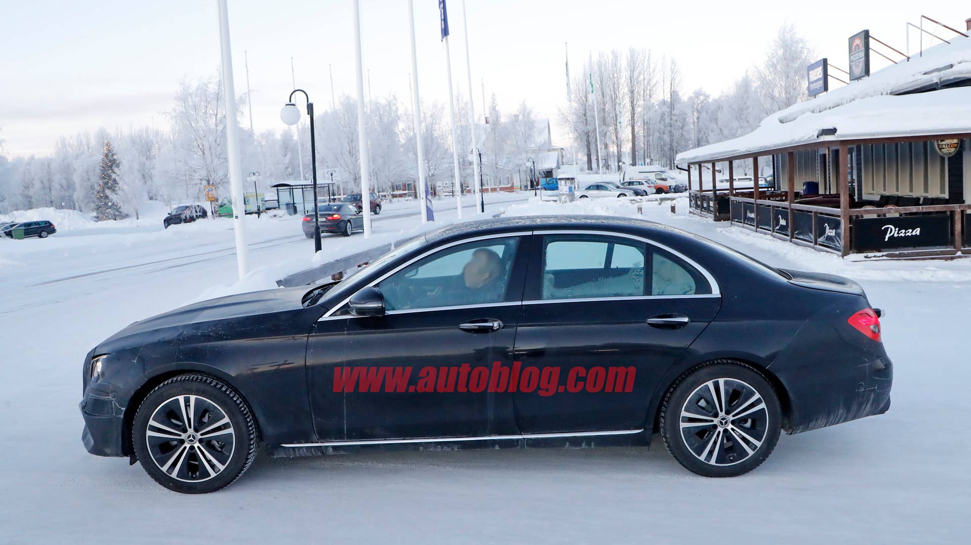Mercedes-Benz E-Class spy photos