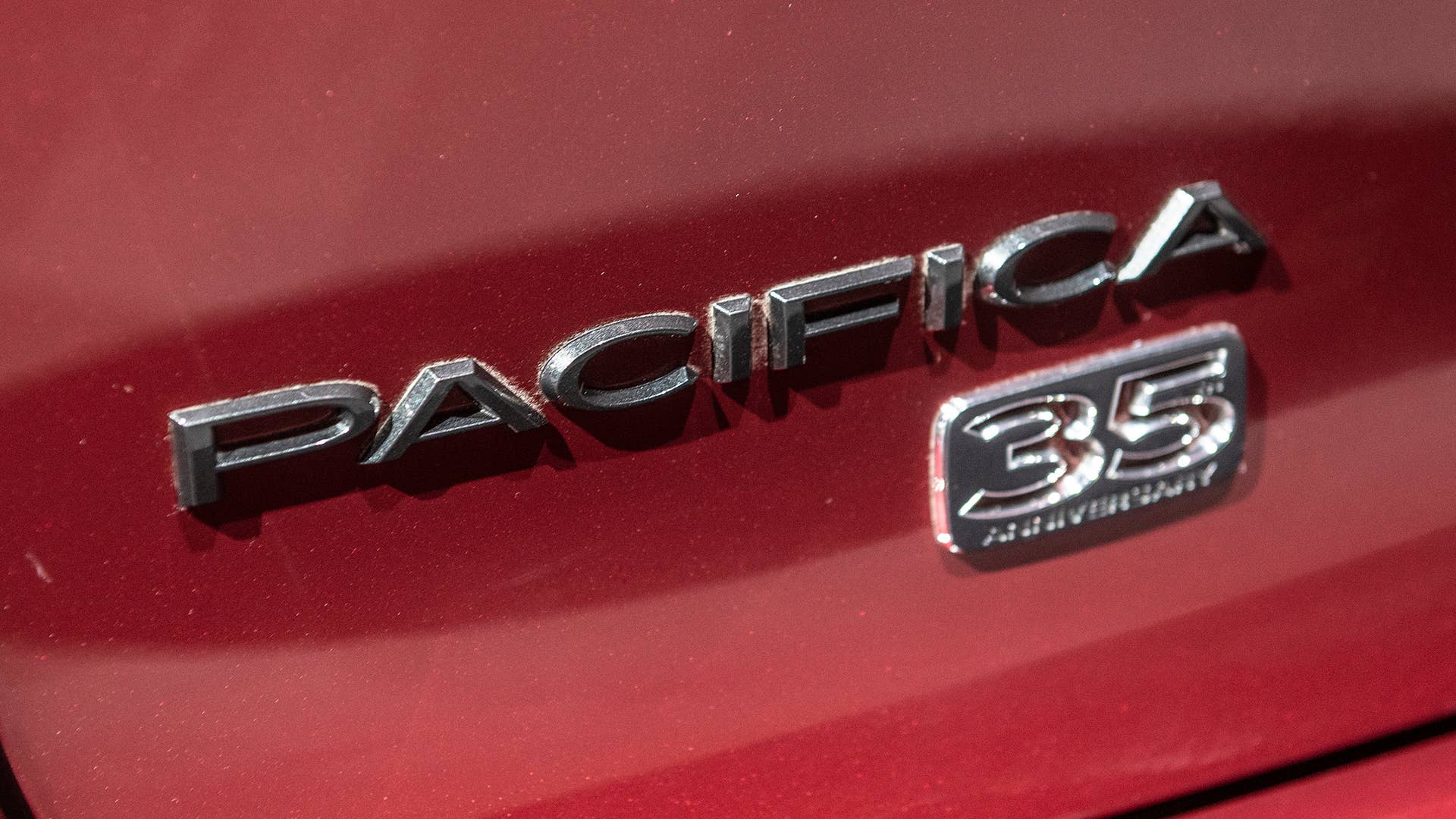 2019 Chrysler Pacifica 35th Anniversary Edition
