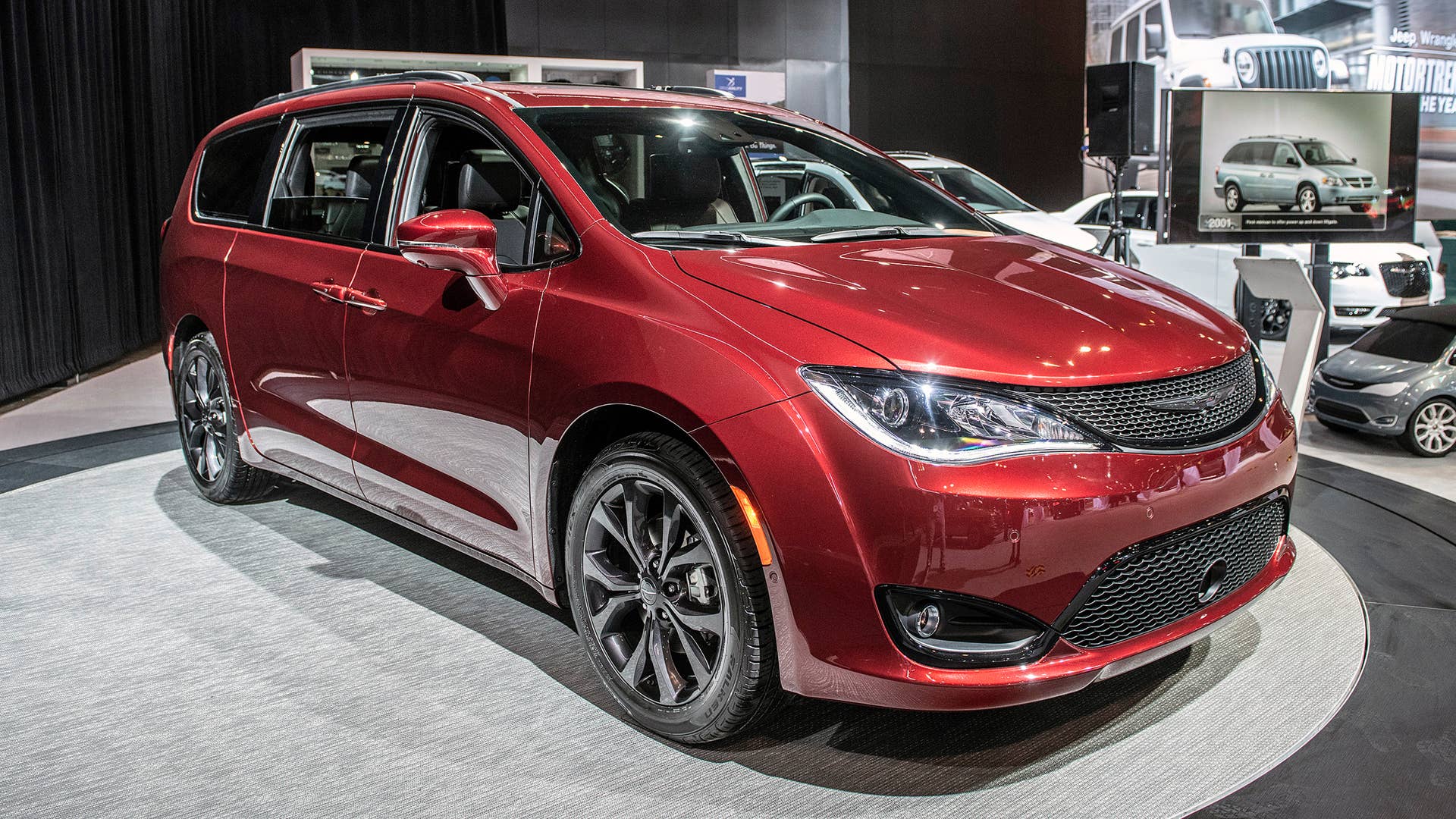2019 Chrysler Pacifica 35th Anniversary Edition
