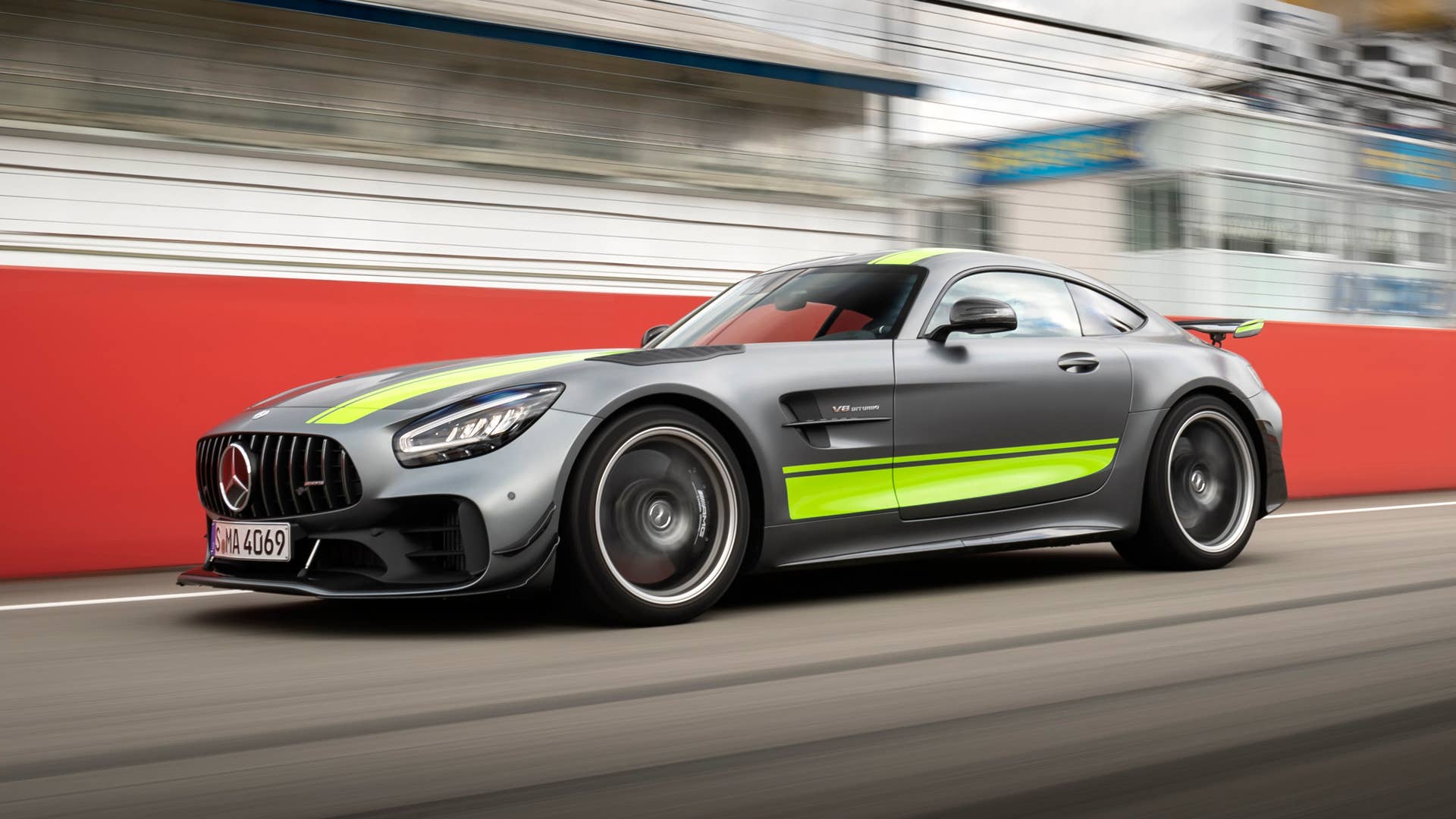 2020 Mercedes-AMG GT R Pro exterior
