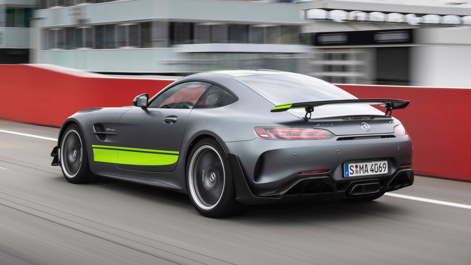 2020 Mercedes-AMG GT R Pro exterior
