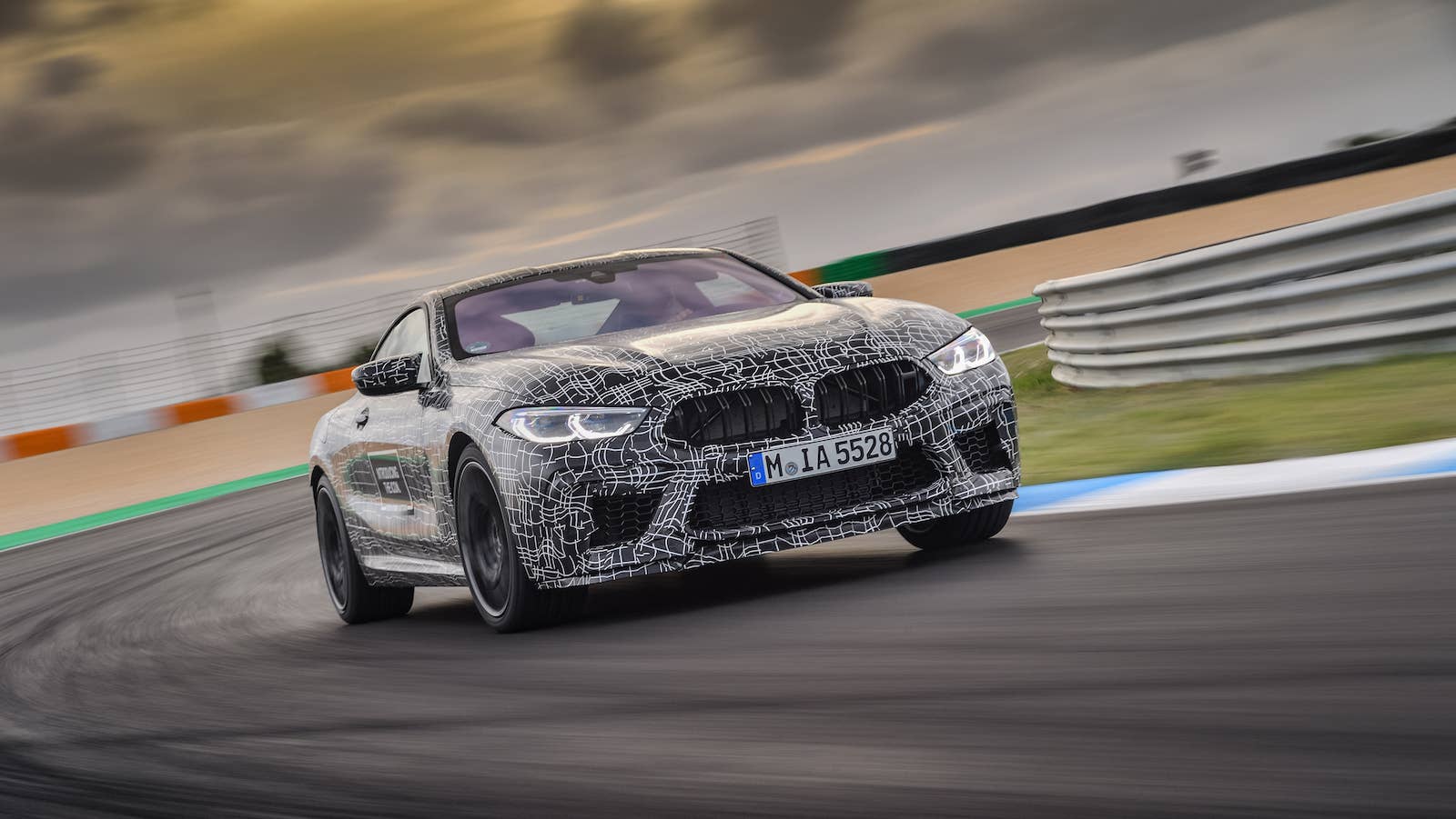 2020 BMW M8