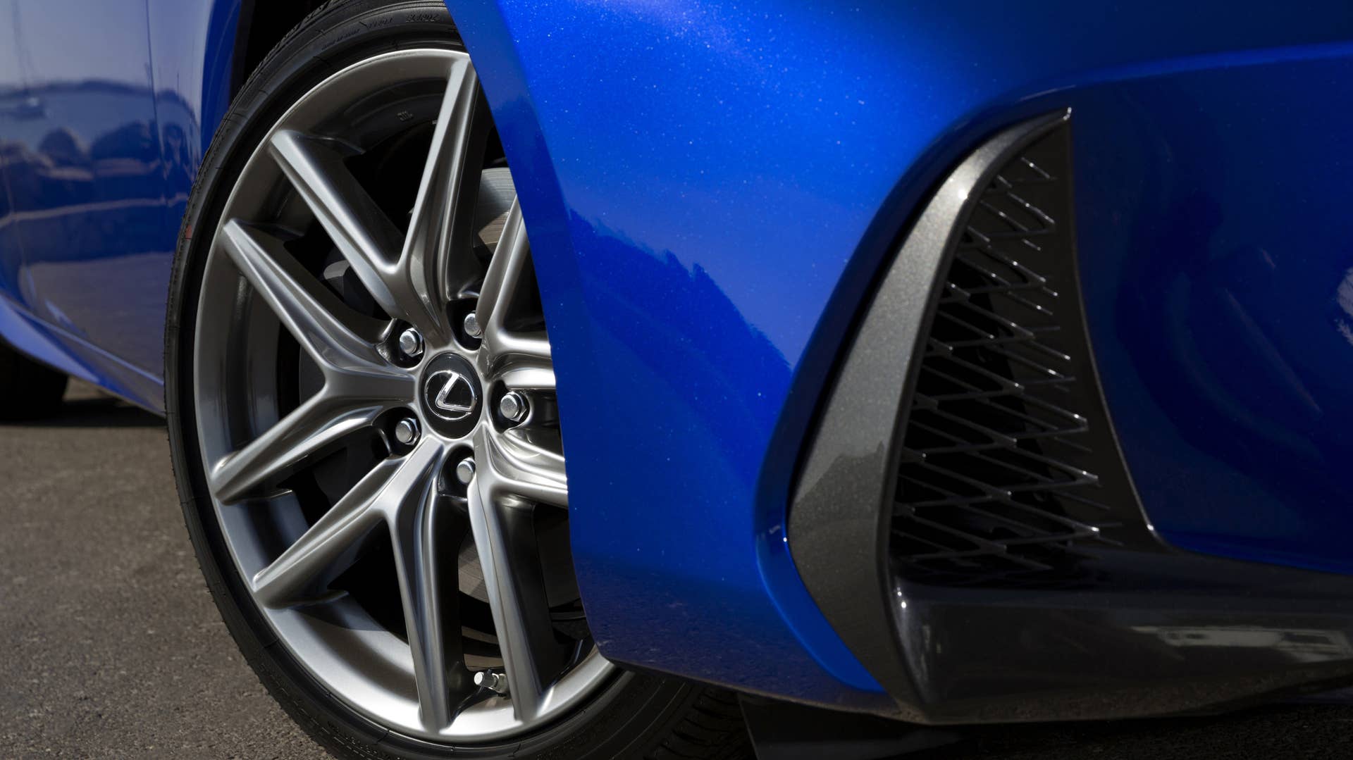 2019 Lexus IS