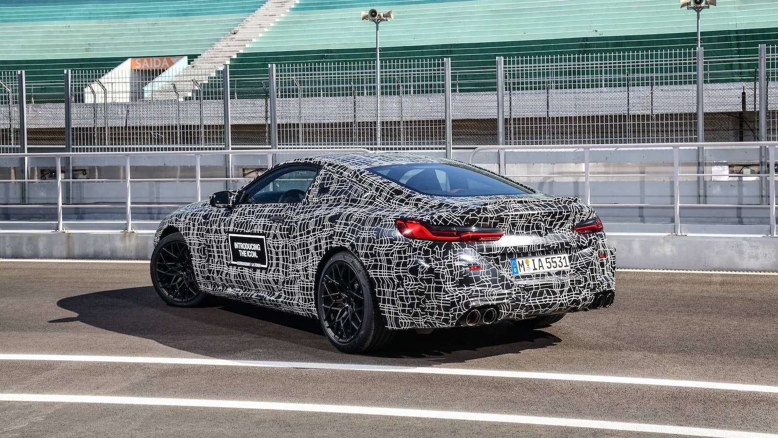 2020 BMW M8