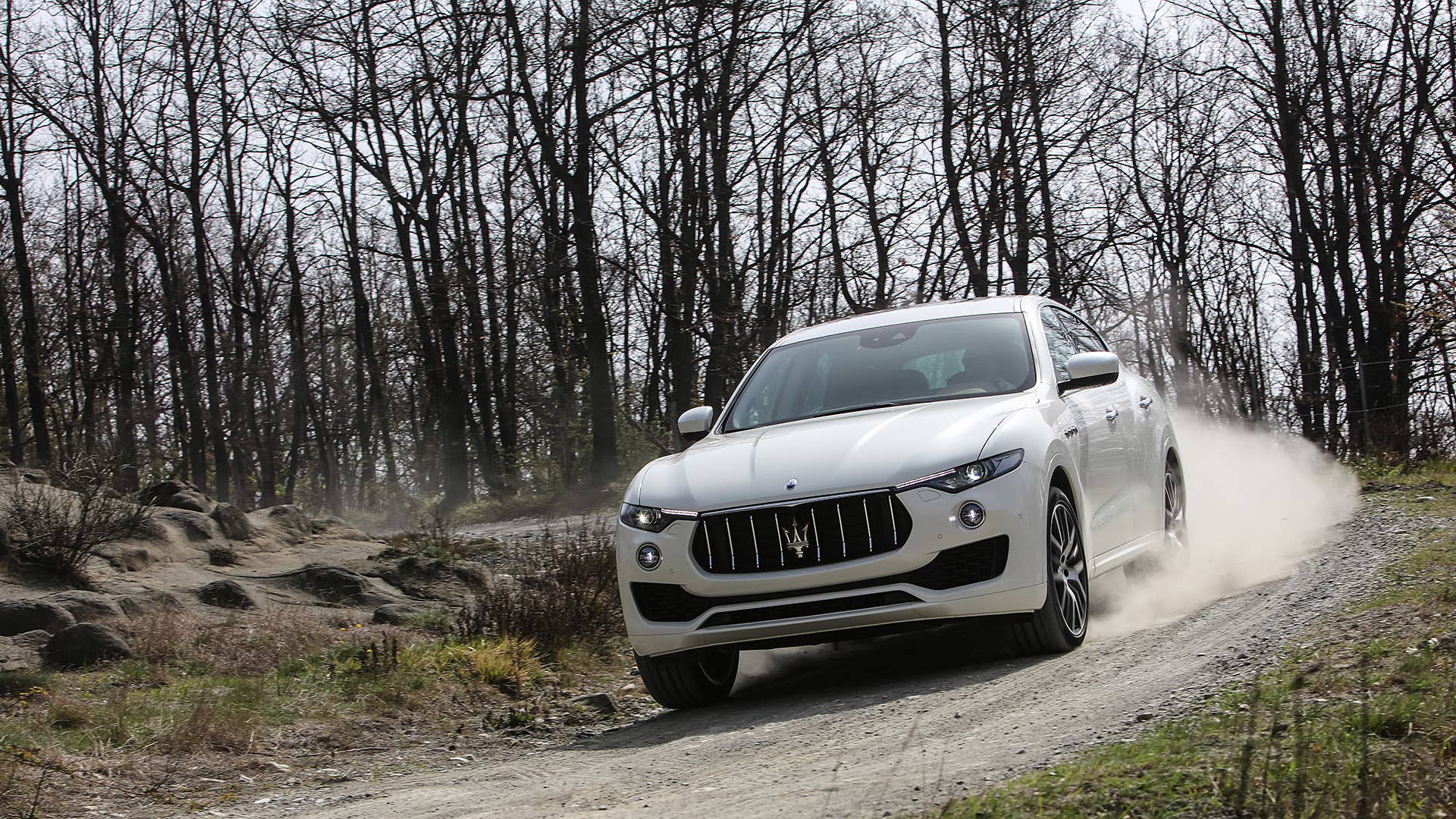 2017 Maserati Levante off-road