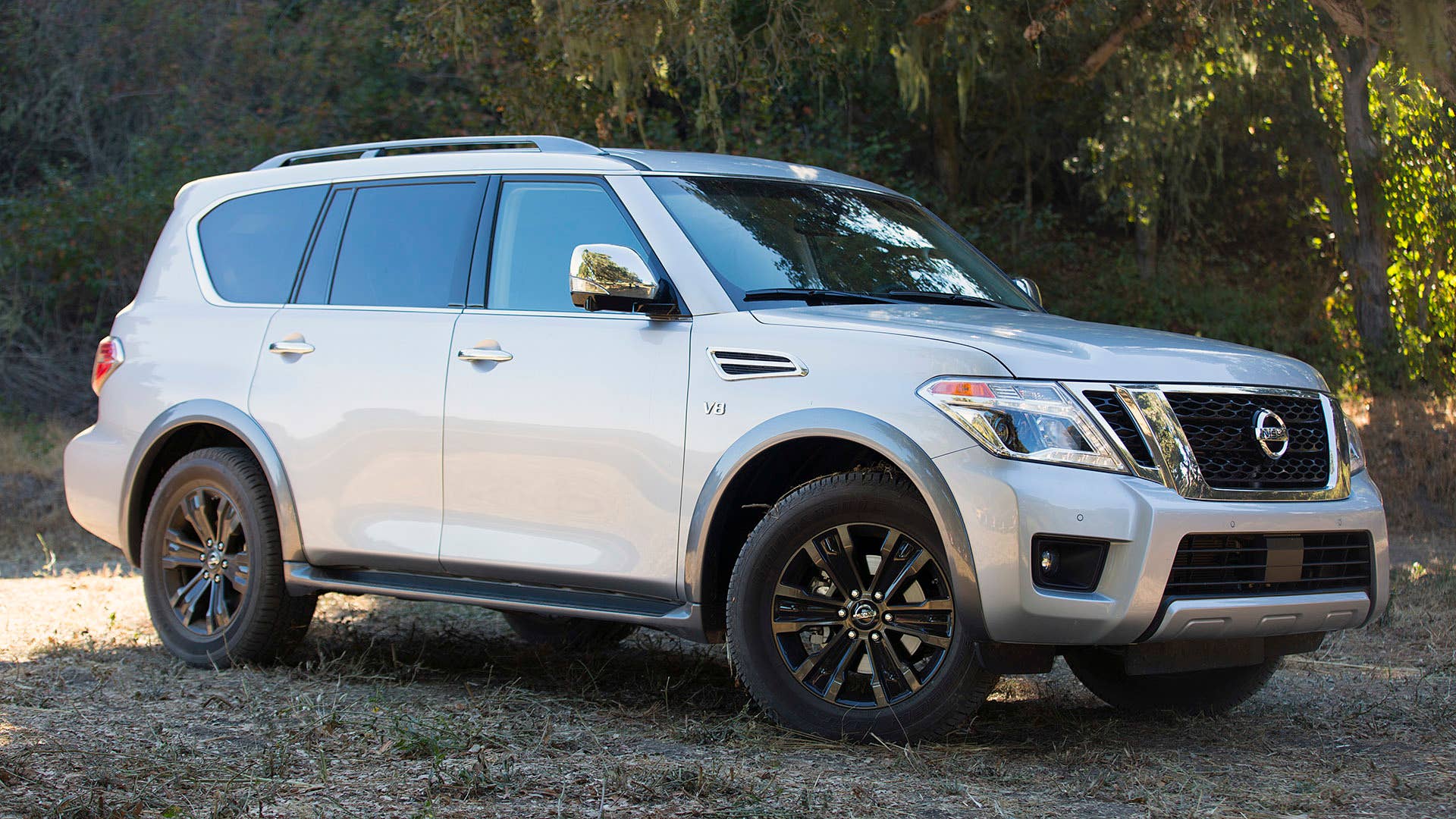 2017 Nissan Armada front 3/4 view