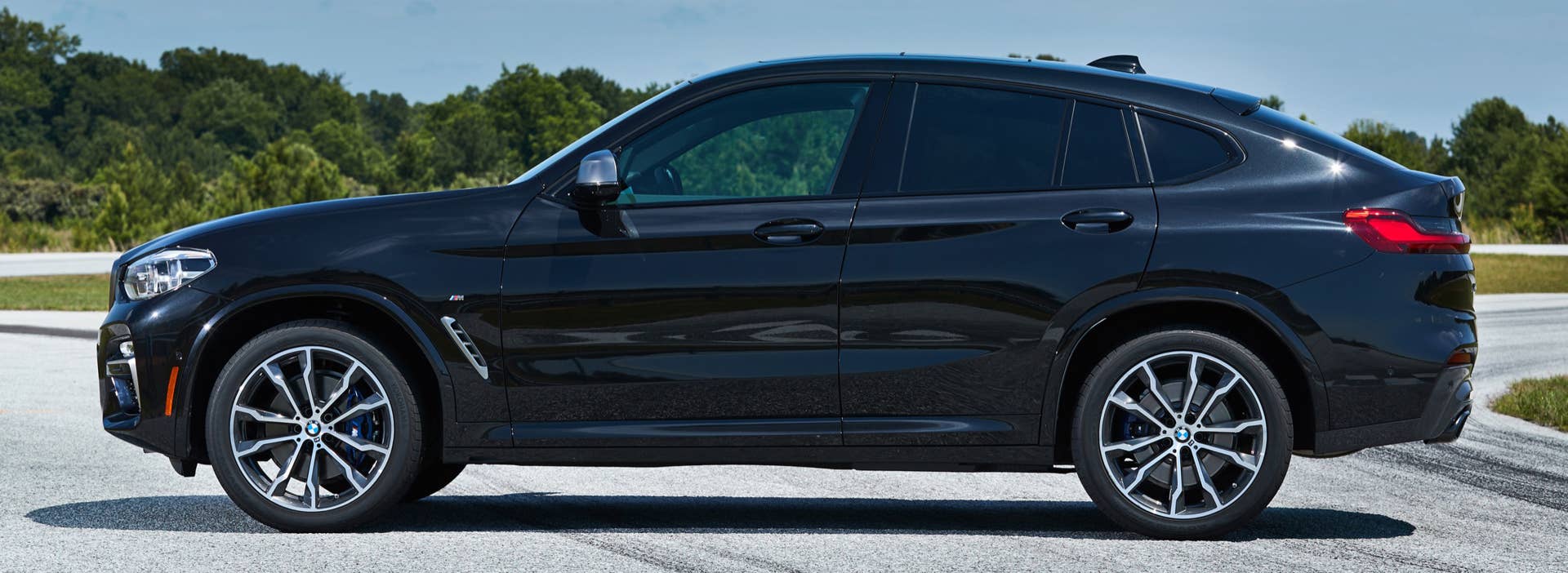 2019 BMW X4 profile