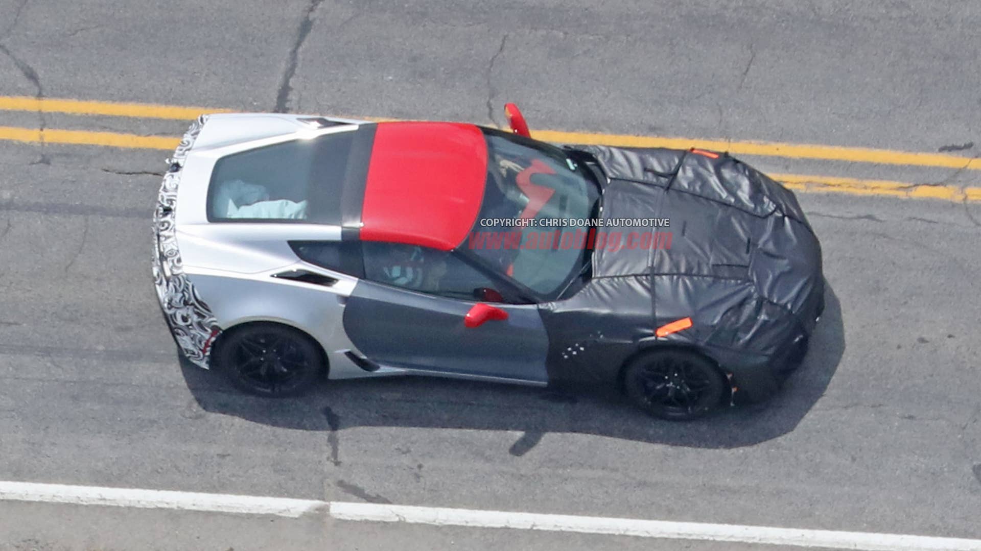 Chevrolet Corvette ZR1 profile 2