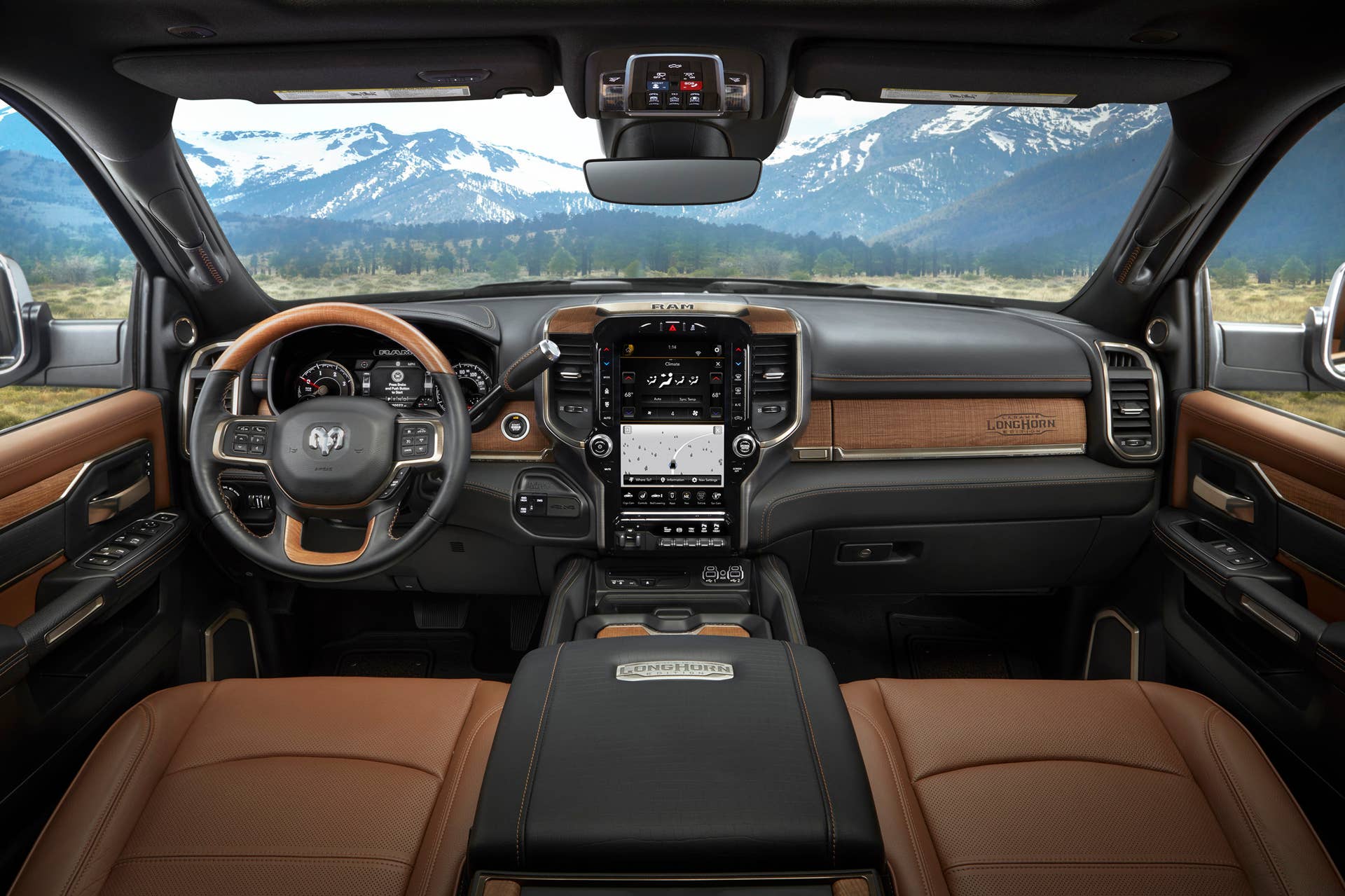 2019 Ram 2500 HD and 3500 HD interior