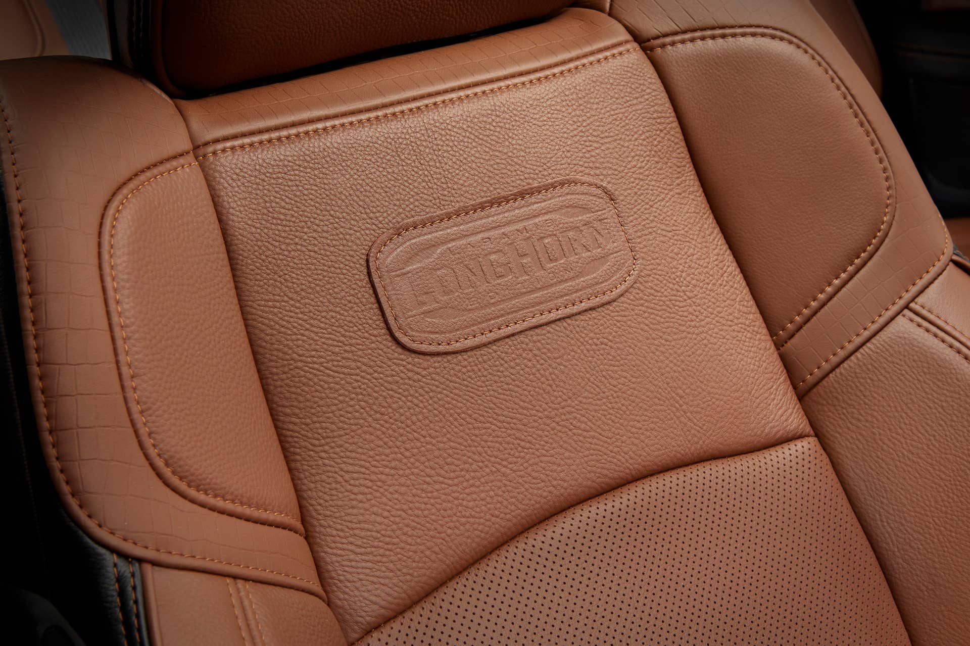 2019 Ram 2500 HD and 3500 HD interior