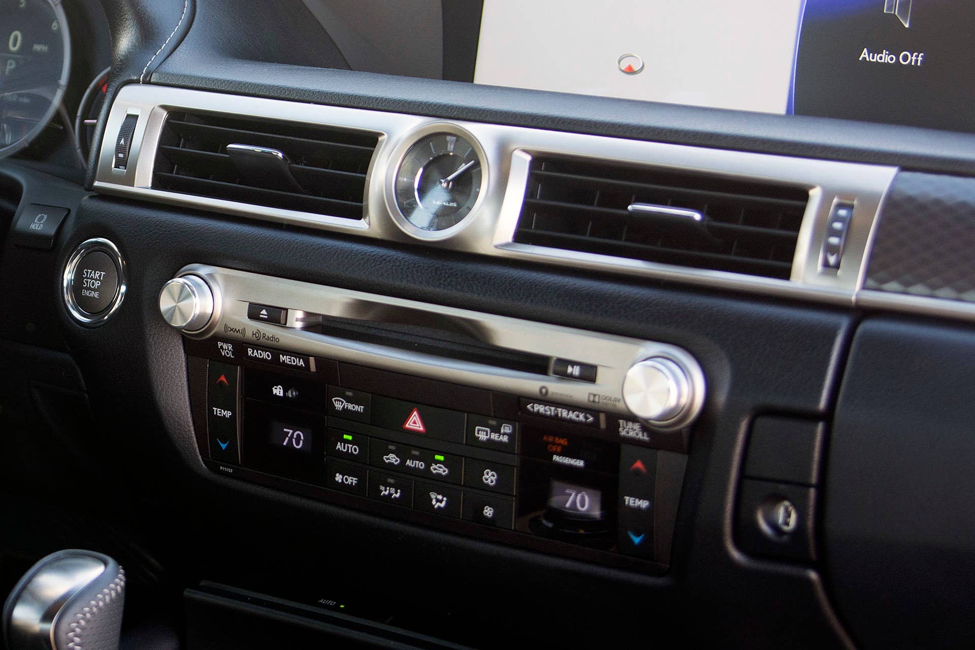 2016 Lexus GS instrument panel