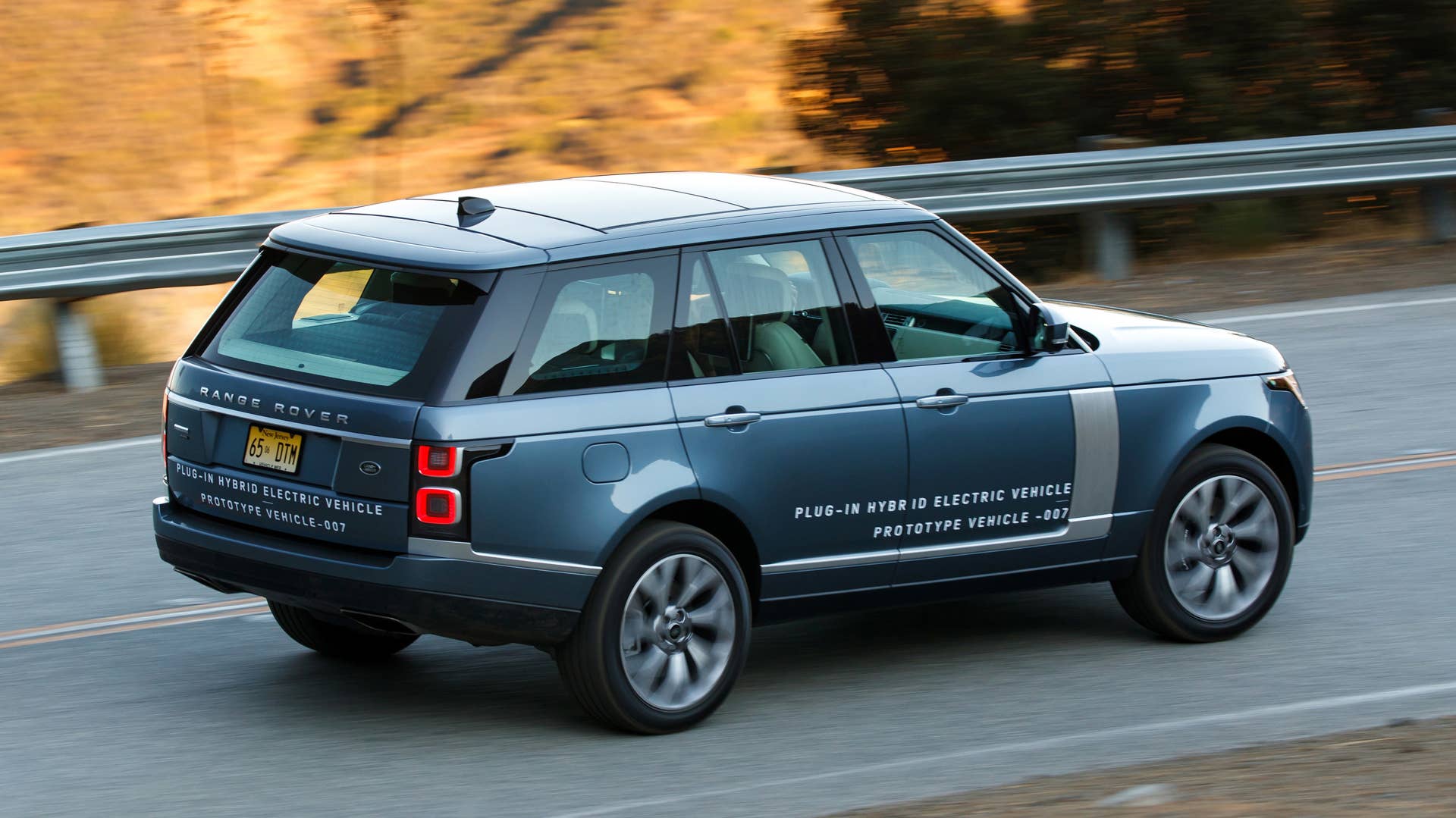 2019 Land Rover Range Rover PHEV Autobiography