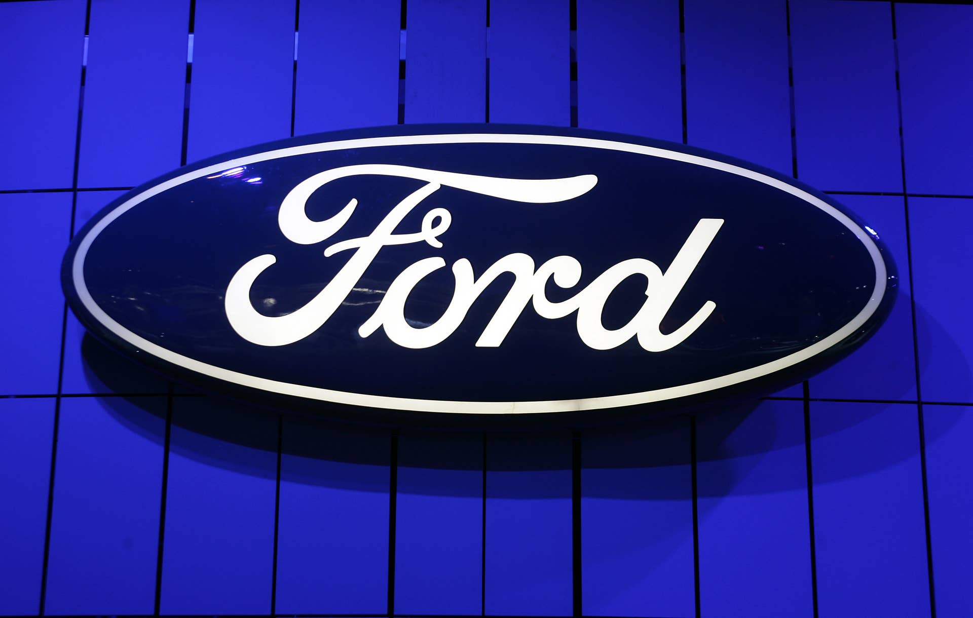 The Ford emblem shown 08 February, 2007 at the Chicago Auto Show in McCormick Place in Chicago, Illinois. (Photo credit should read JEFF HAYNES/AFP/Getty Images)