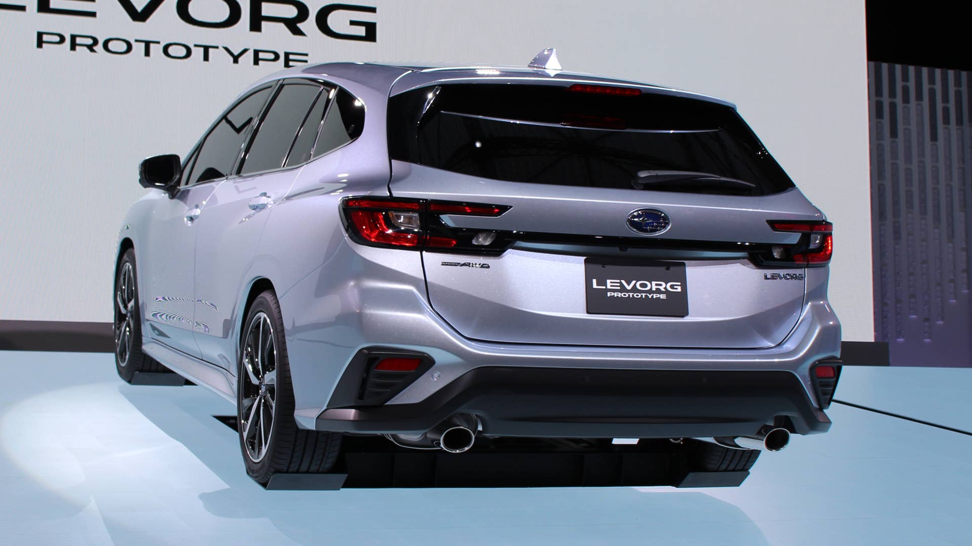 Subaru Levorg prototype