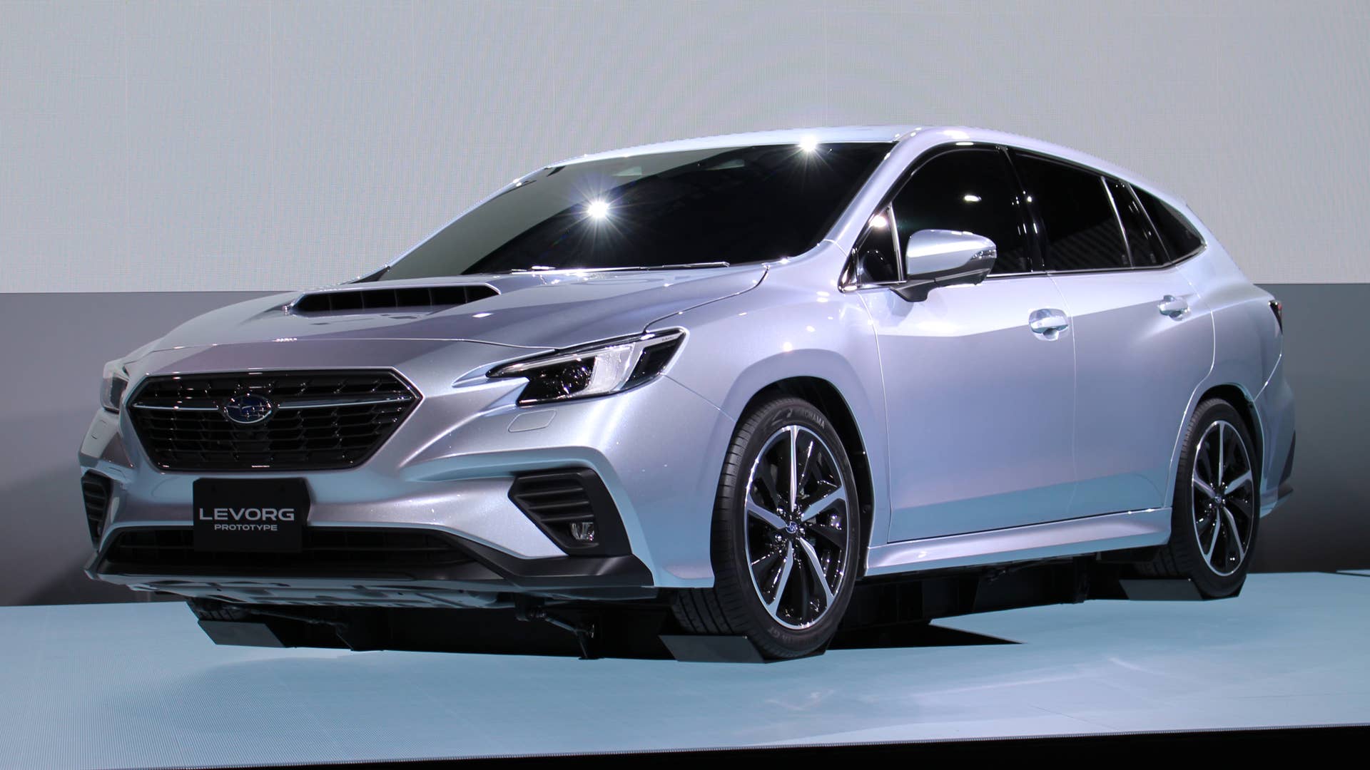 Subaru Levorg prototype