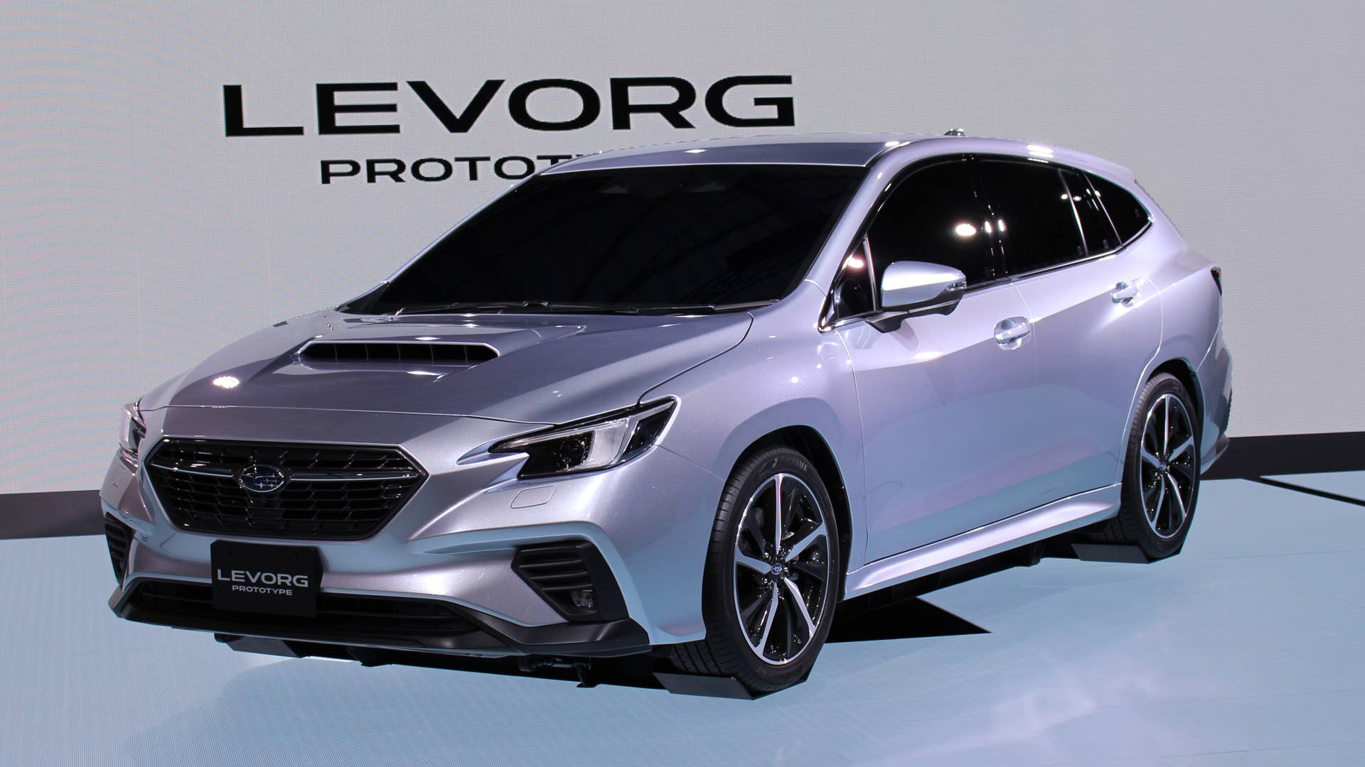 Subaru Levorg prototype