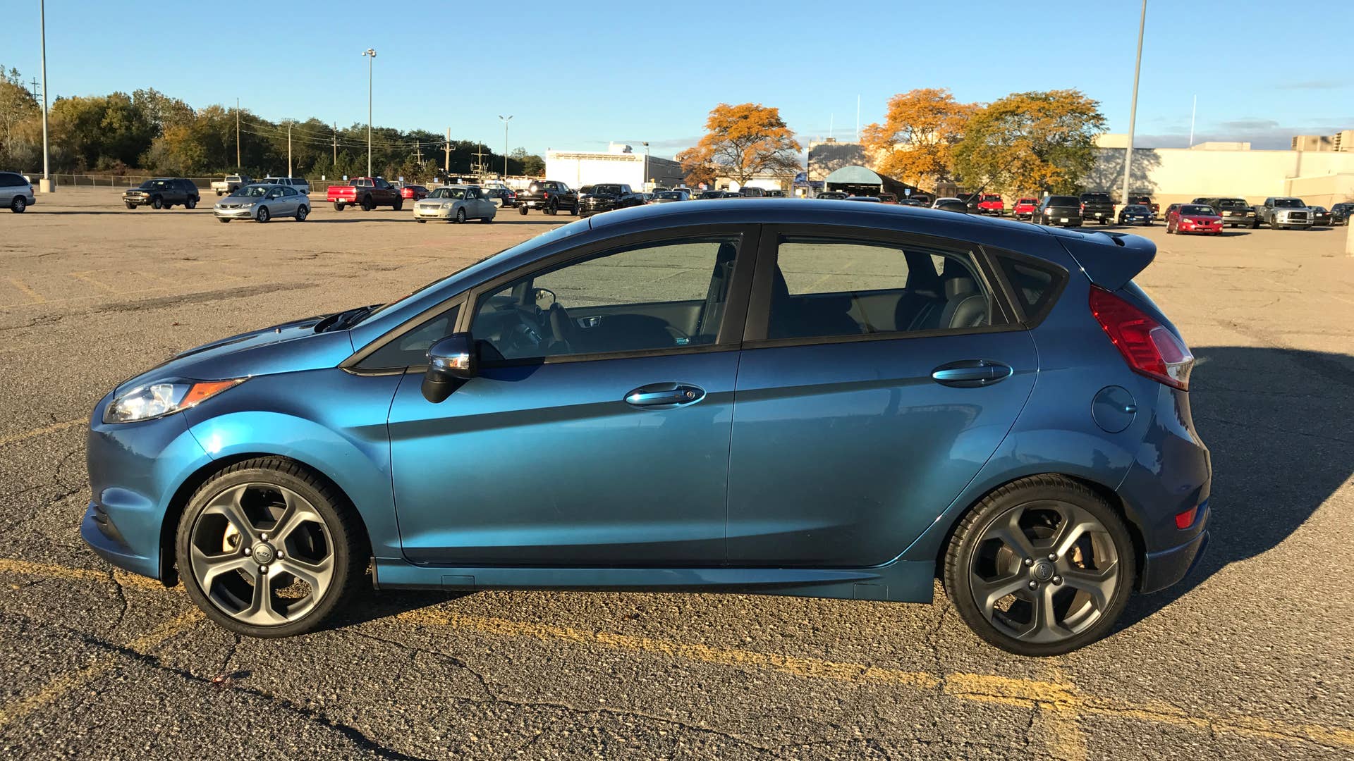 Liquid Blue Ford Fiesta ST Side Exterior