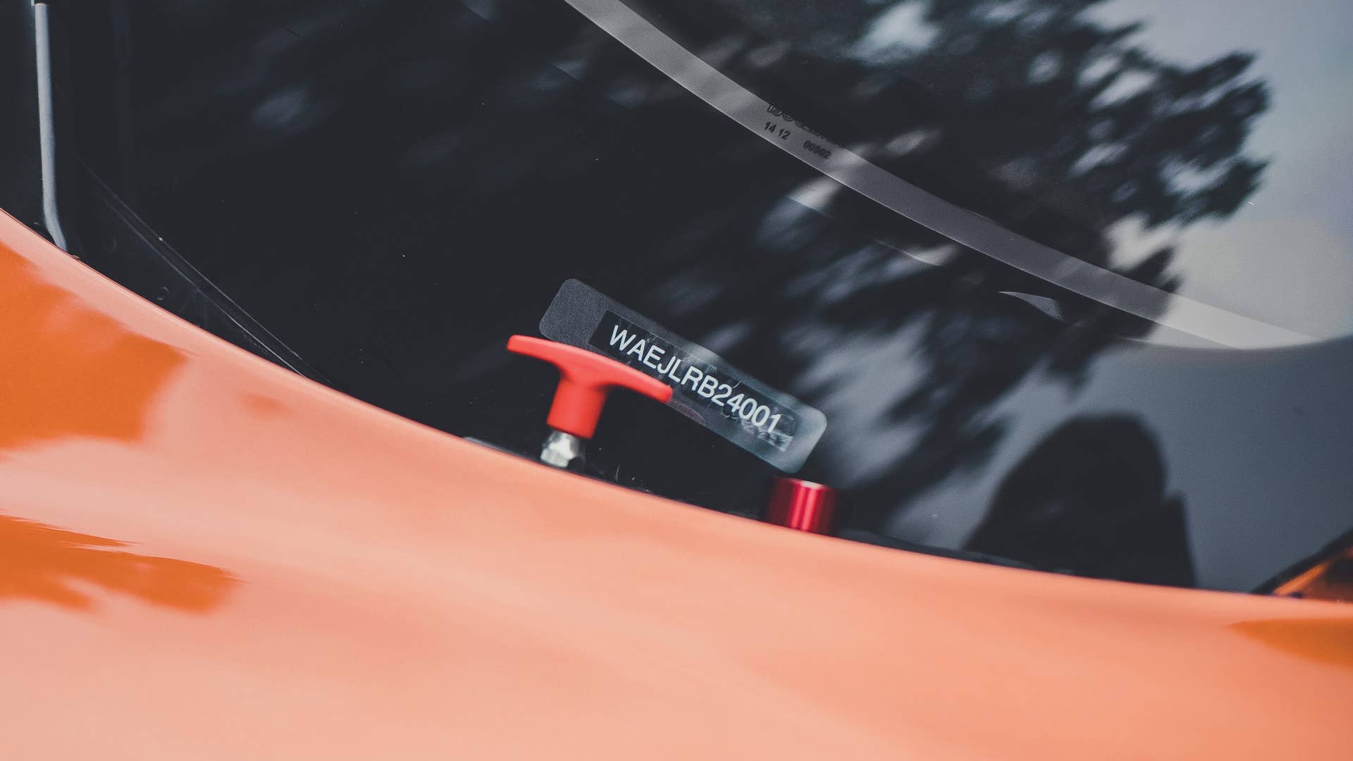 Jaguar C-X75 stunt car for Spectre
