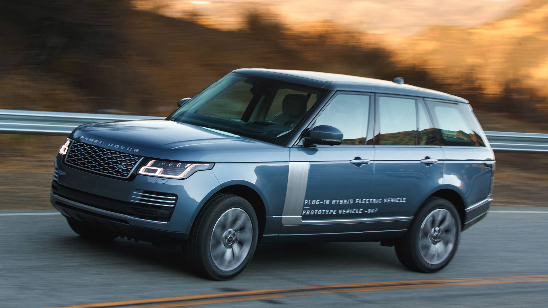 2019 Land Rover Range Rover PHEV Autobiography