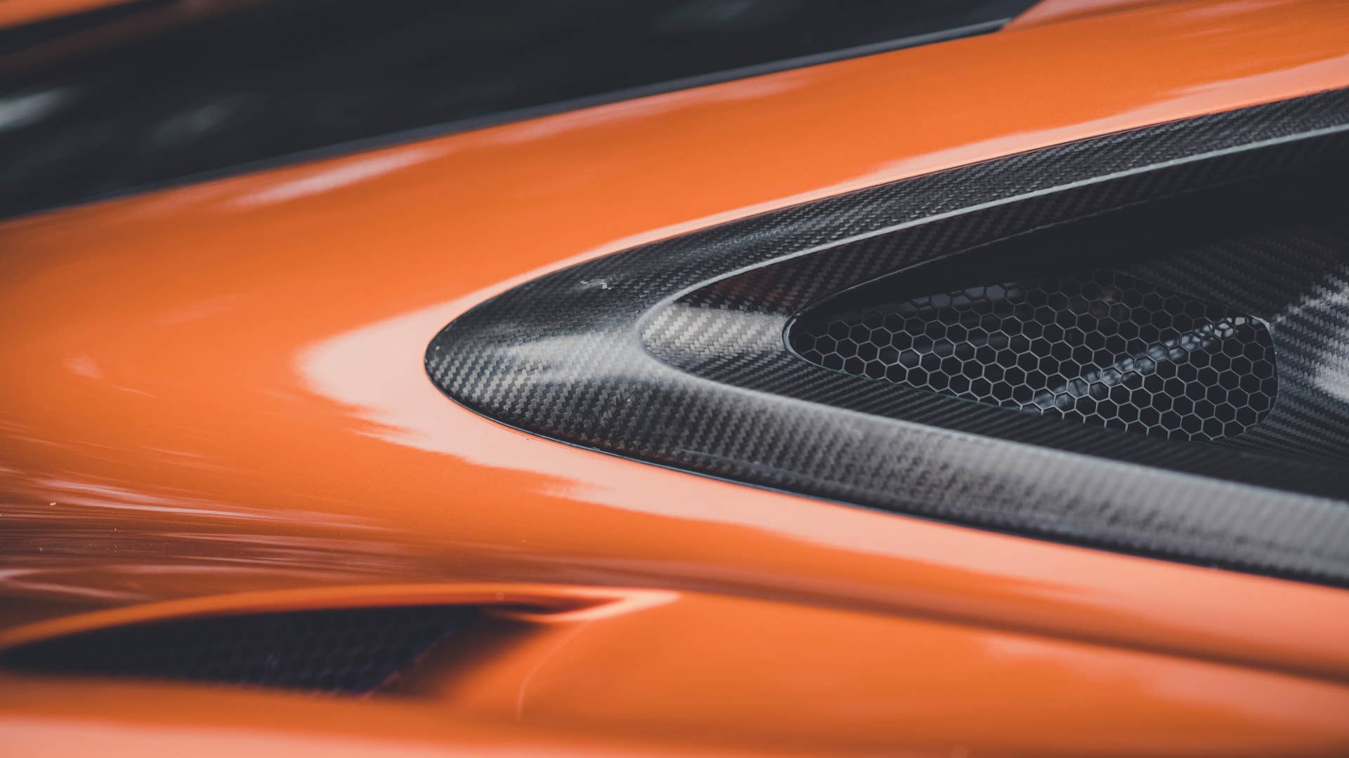 Jaguar C-X75 stunt car for Spectre