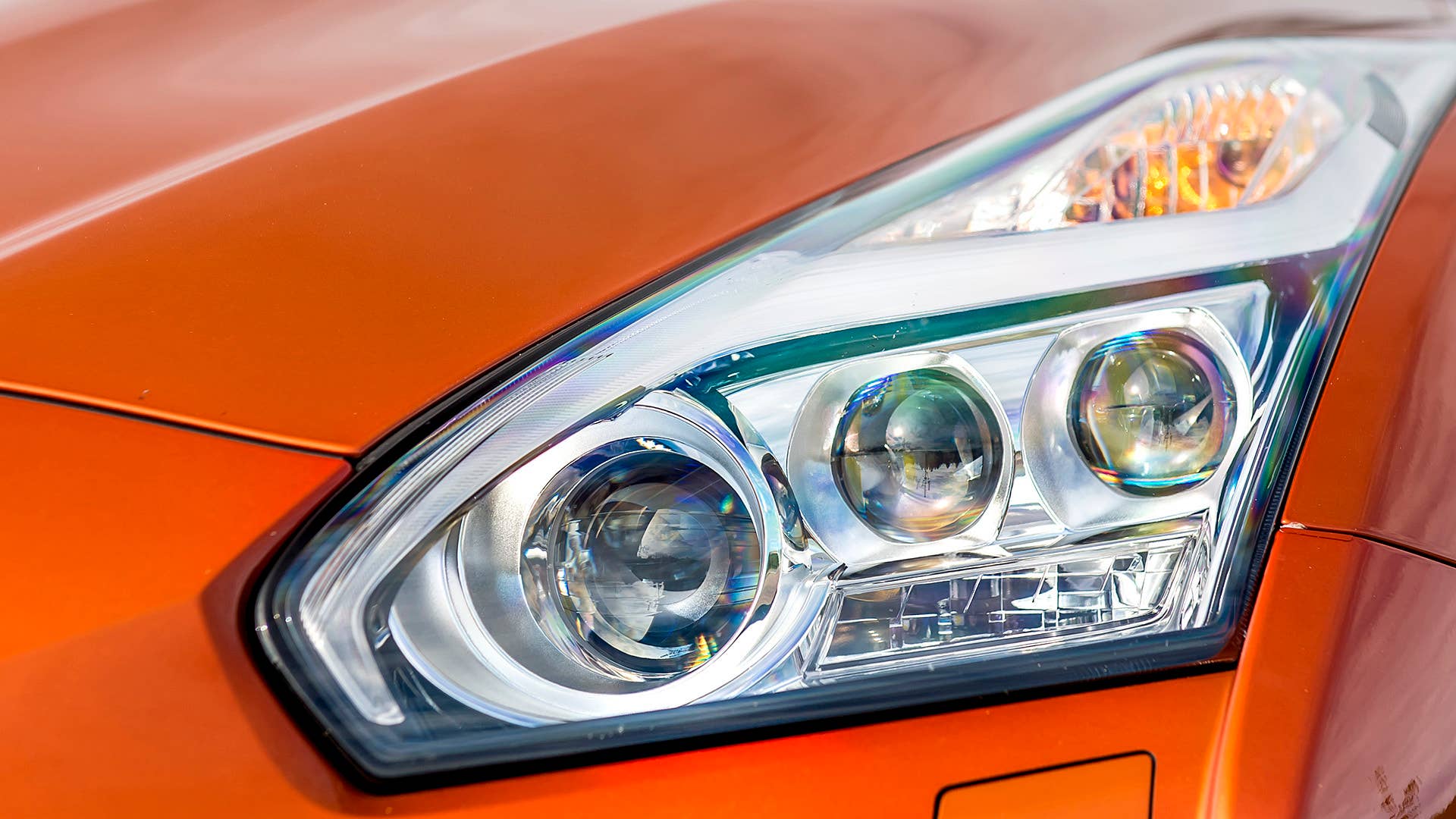 2017 Nissan GT-R headlight
