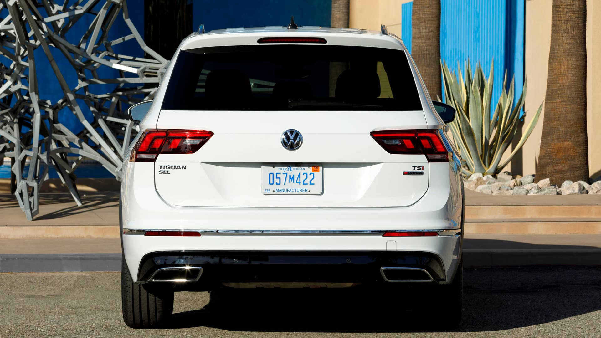 VW's new Tiguan crossover gets R-Line trim - Autoblog
