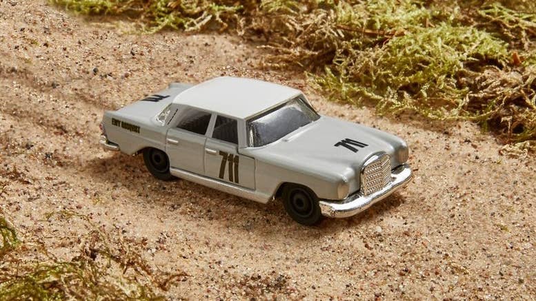 Mercedes-Benz 220SE Matchbox toy
