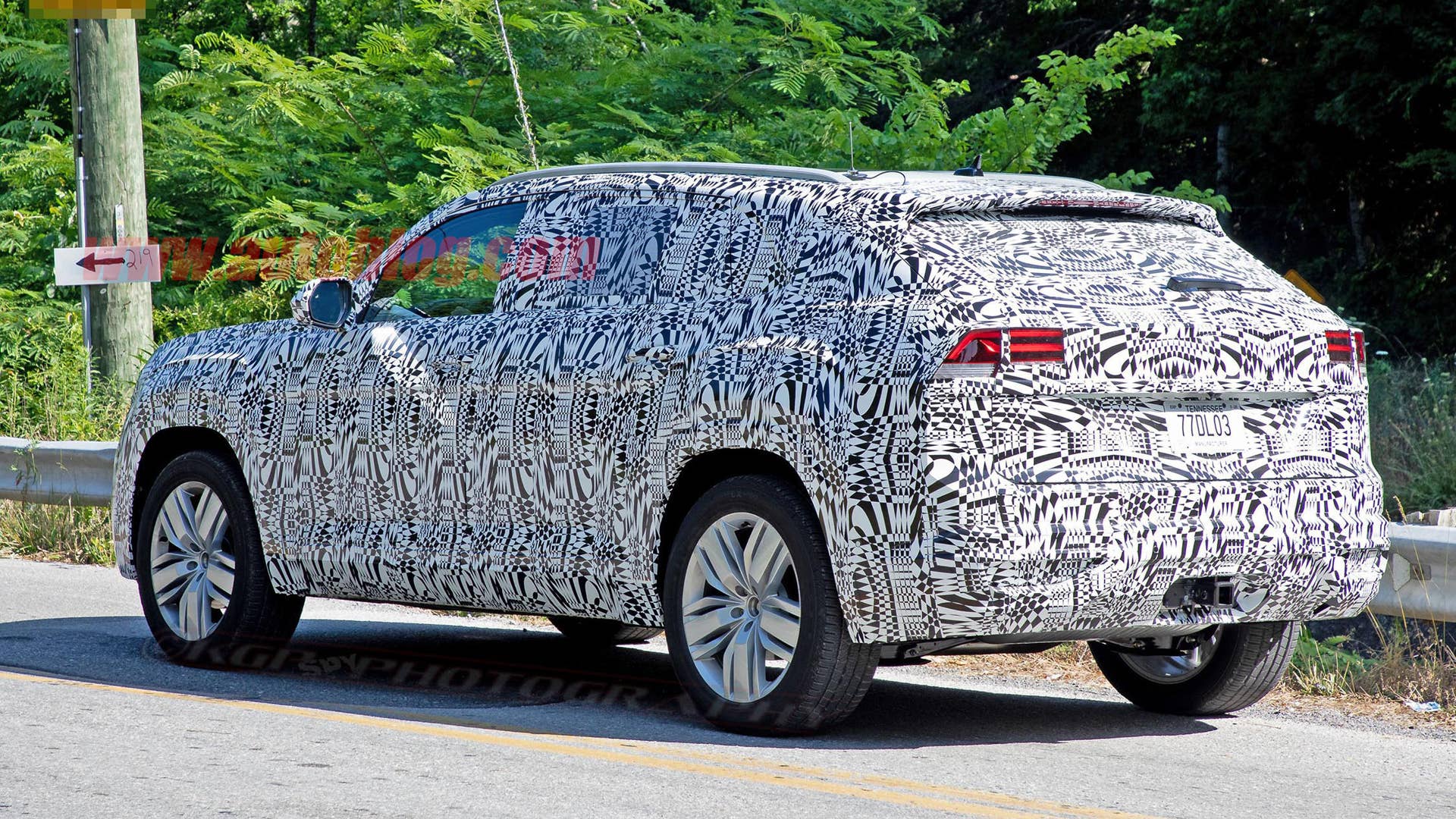 VW Atlas Cross Sport