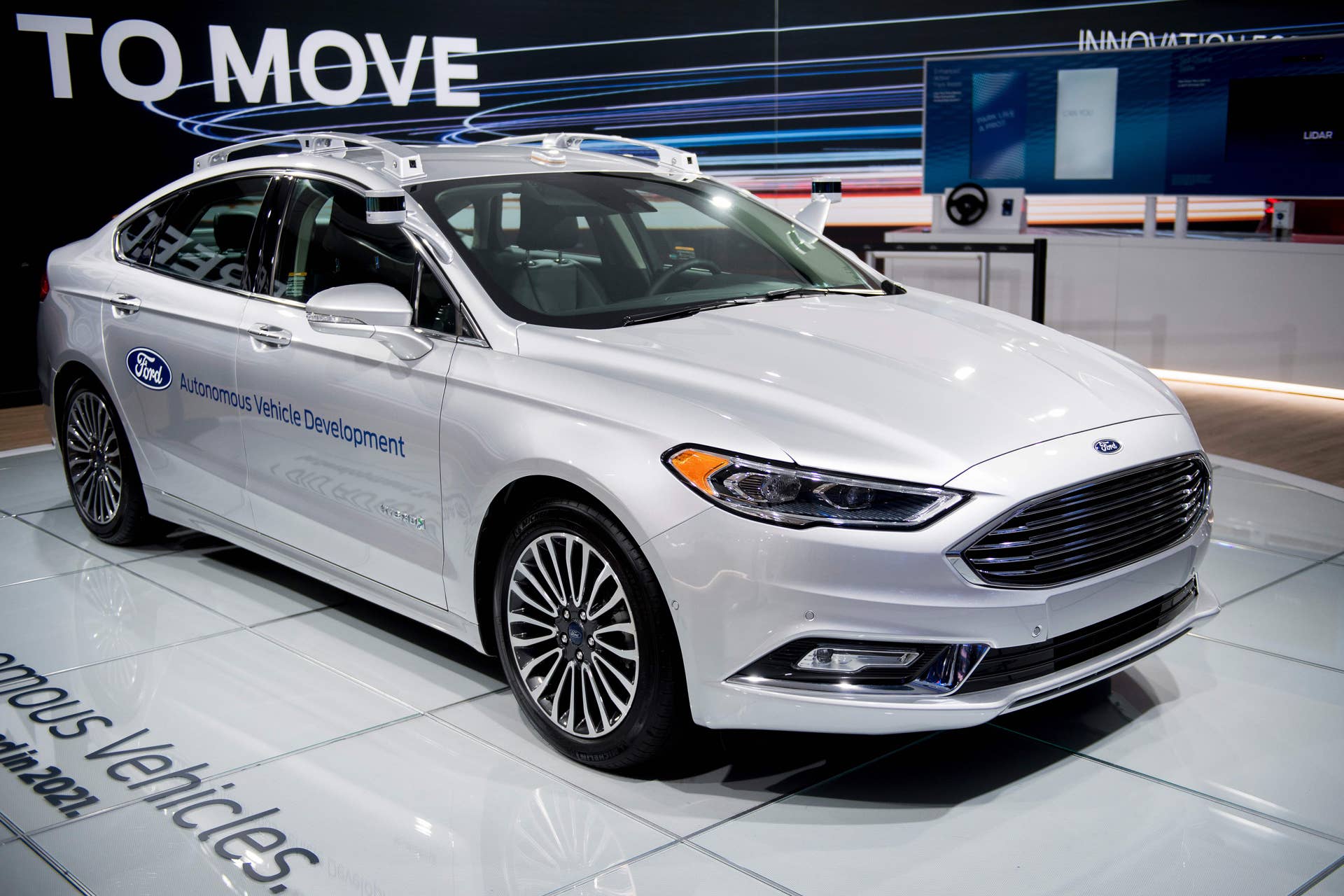 The Ford Fusion autonomous vehicle is shown during the 2017 North American International Auto Show in Detroit, Michigan, January 10, 2017. / AFP / JIM WATSON (Photo credit should read JIM WATSON/AFP/Getty Images)