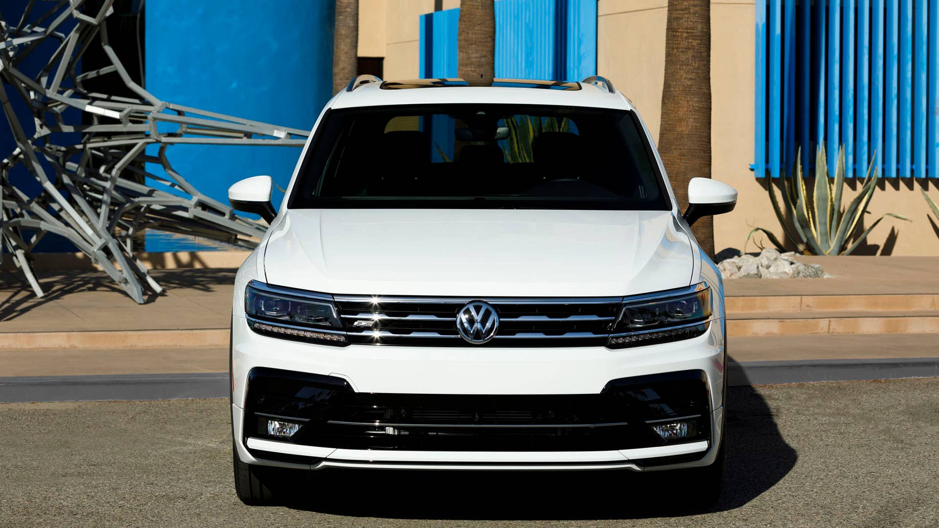 VW's new Tiguan crossover gets R-Line trim - Autoblog
