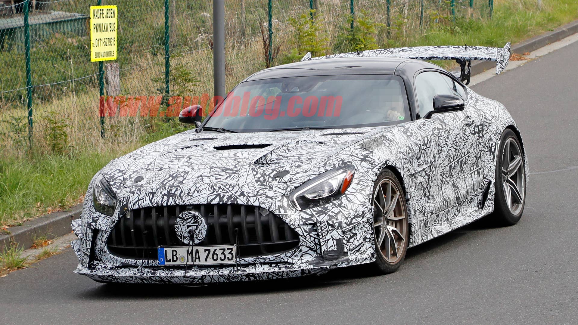 Mercedes-AMG GT R Black Series in camouflage