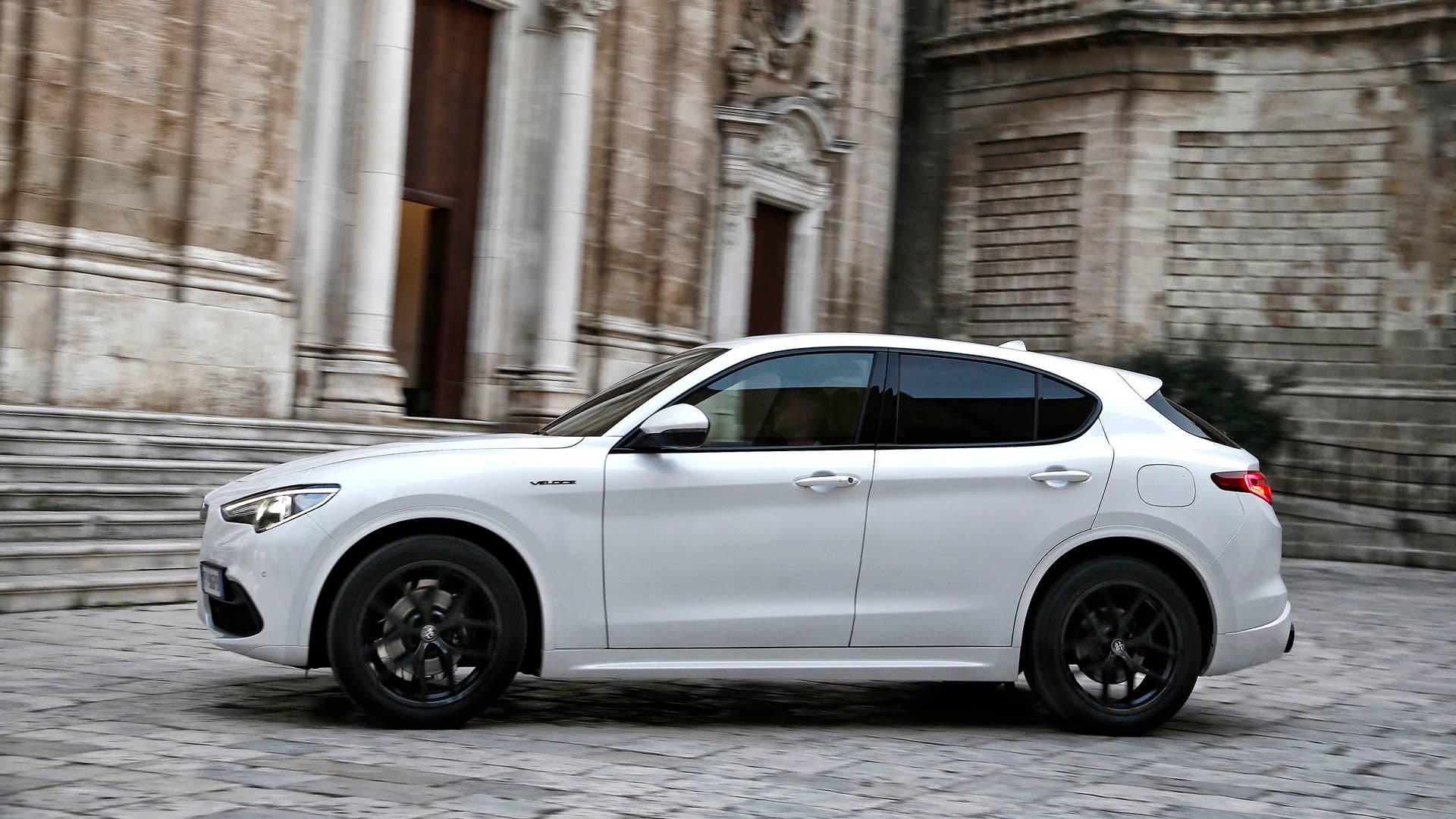 2020 Alfa Romeo Stelvio