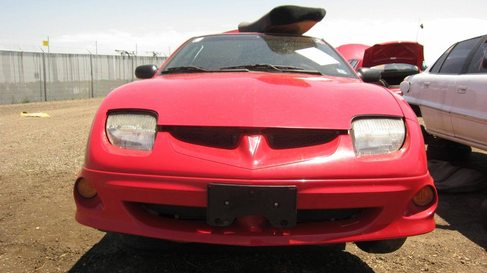 Junked 2000 Pontiac Sunfire
