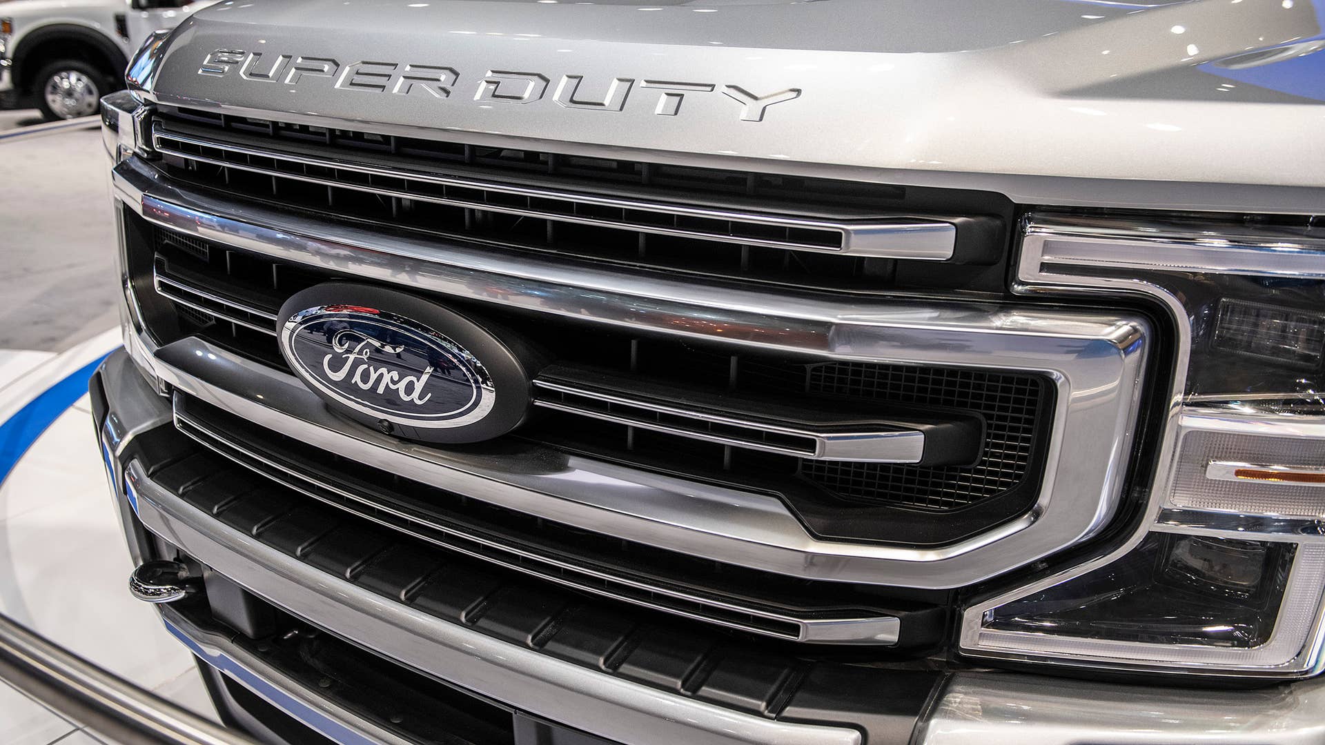 2019 Chicago Auto Show Truck Grilles