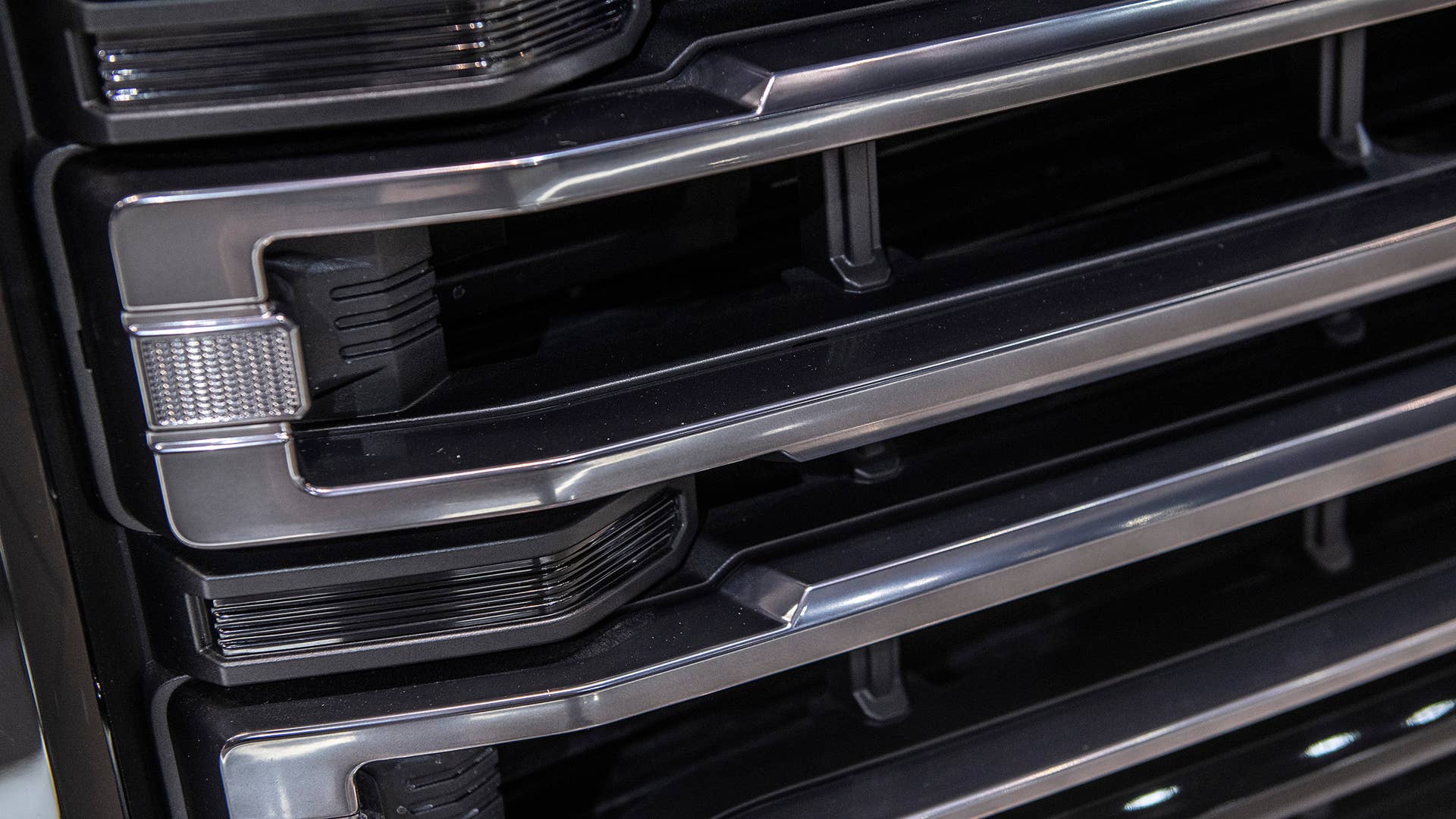 2020 GMC Sierra HD Grille