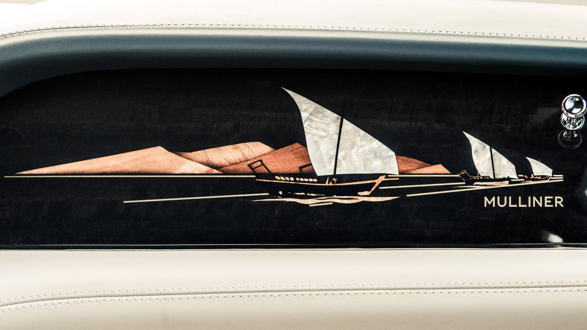 Bentley Bentayga Pearl of the Gulf by Mulliner